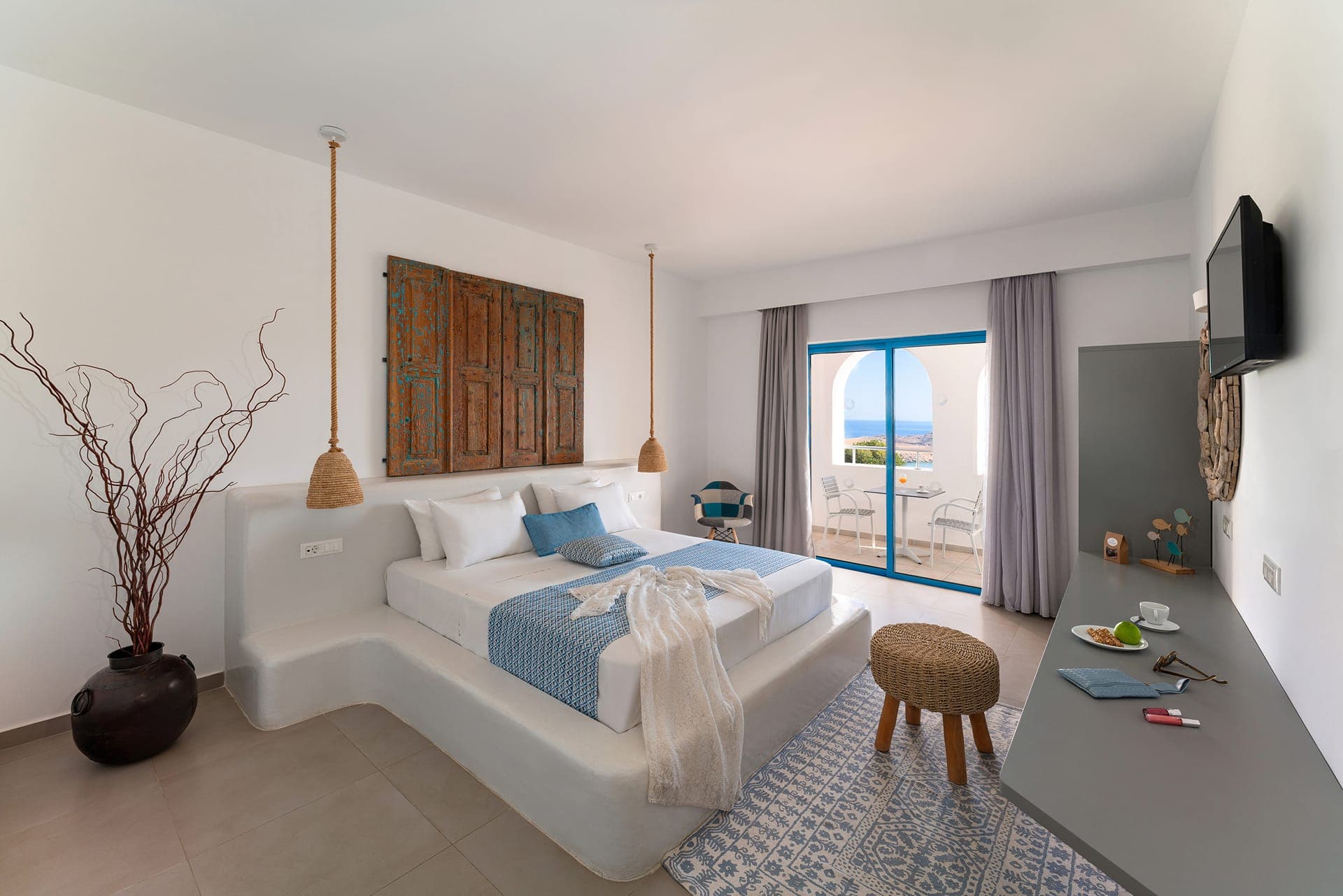 room-types-ROMANZA-TWINB-0.jpg