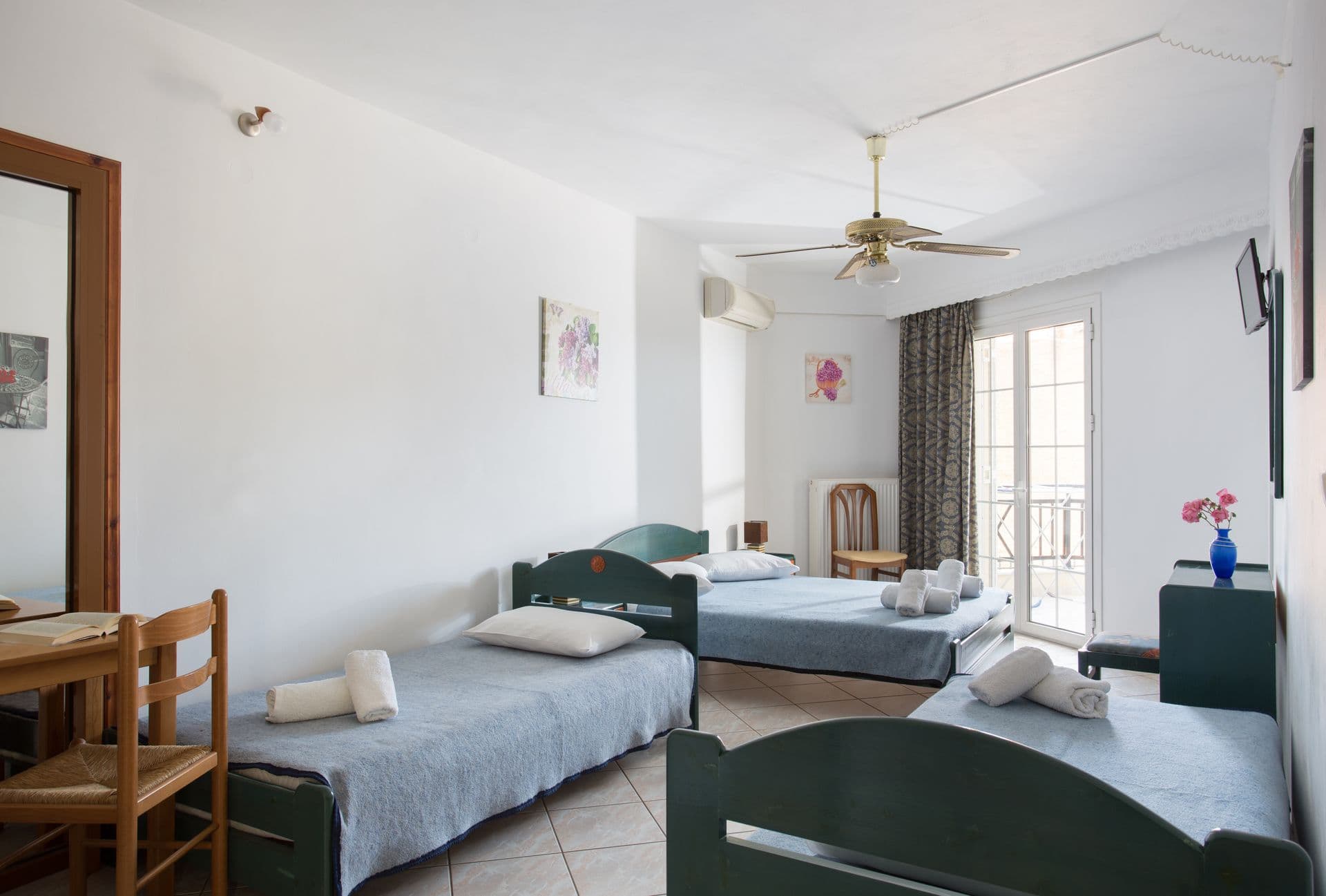 room-types-ROMEOS-FAM-0.jpg