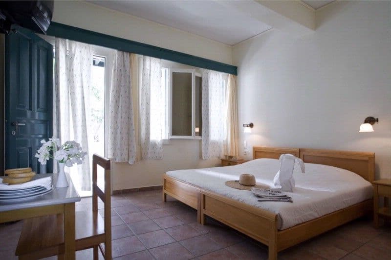room-types-ROSEBAY-STD-0.jpg