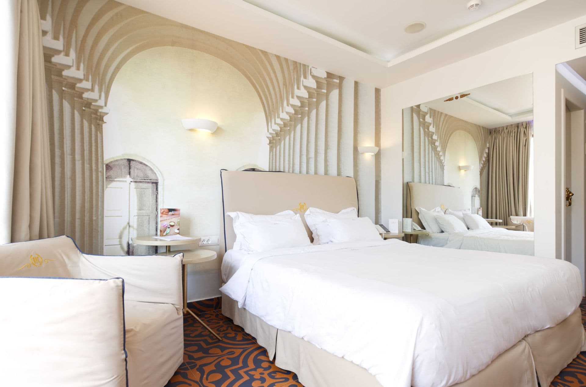 room-types-ROYALMARM-SUP-0.jpg