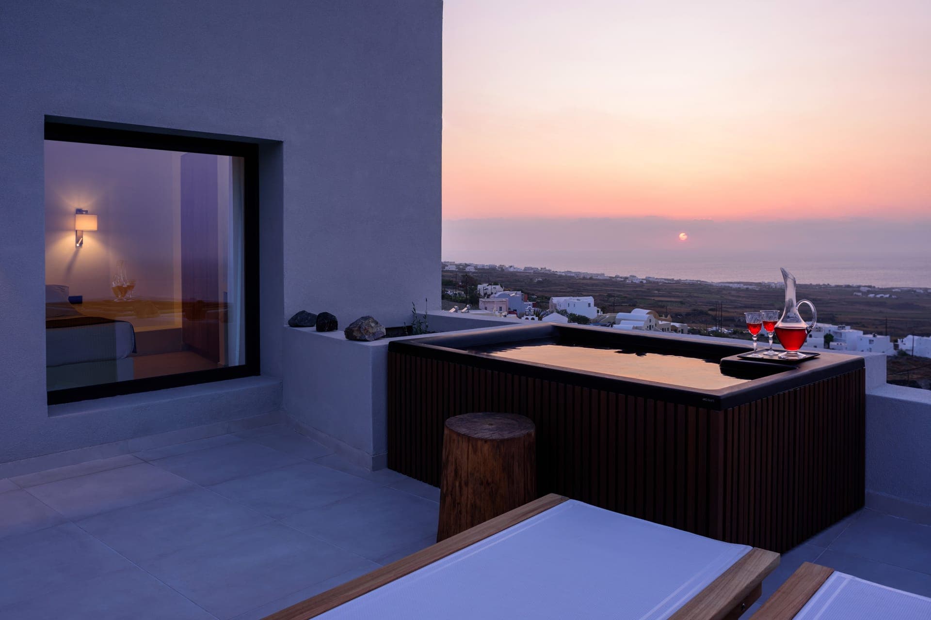 room-types-RYOLITHOS-APT5-0.jpg