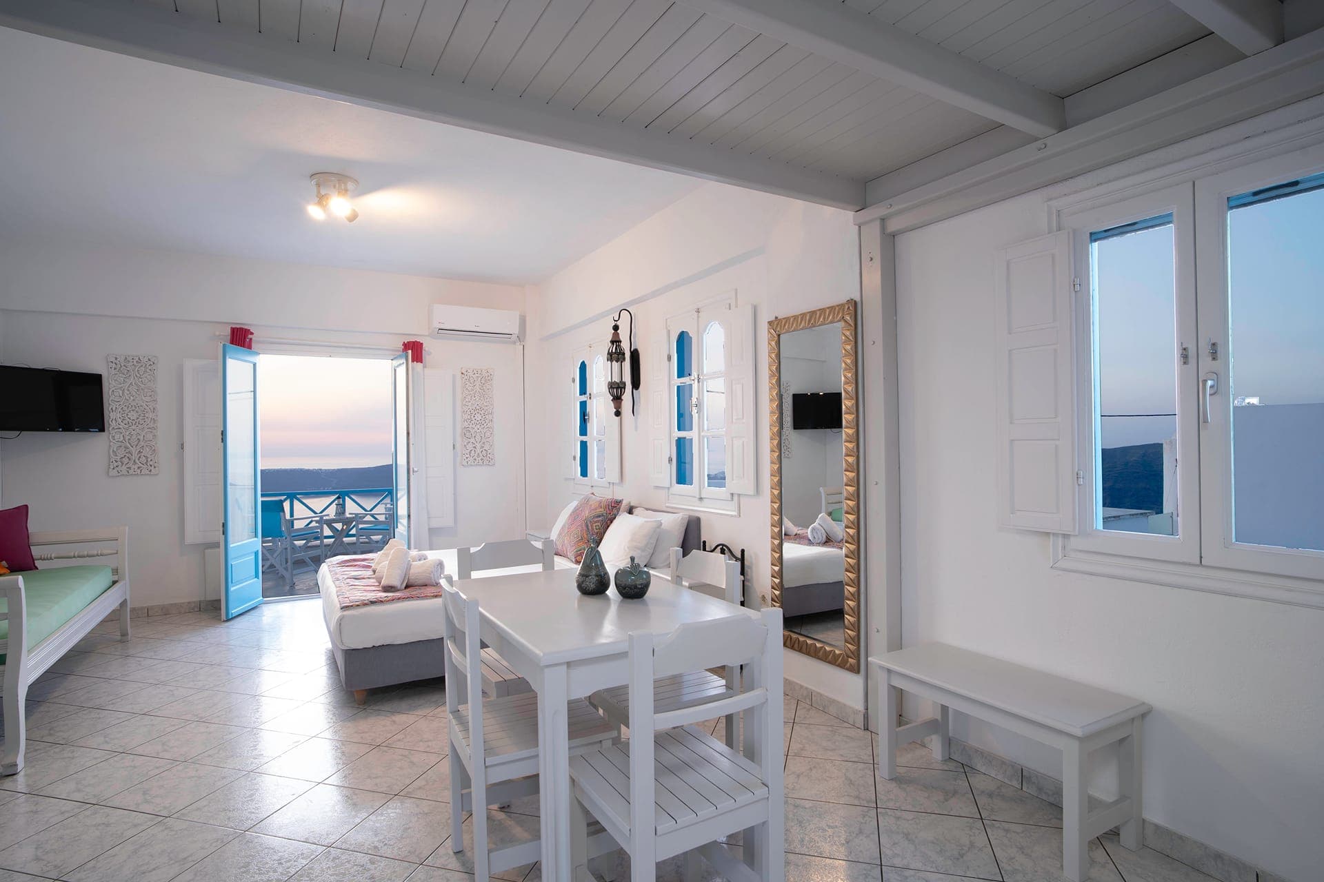 room-types-SALVATORE-ELCV-0.jpg