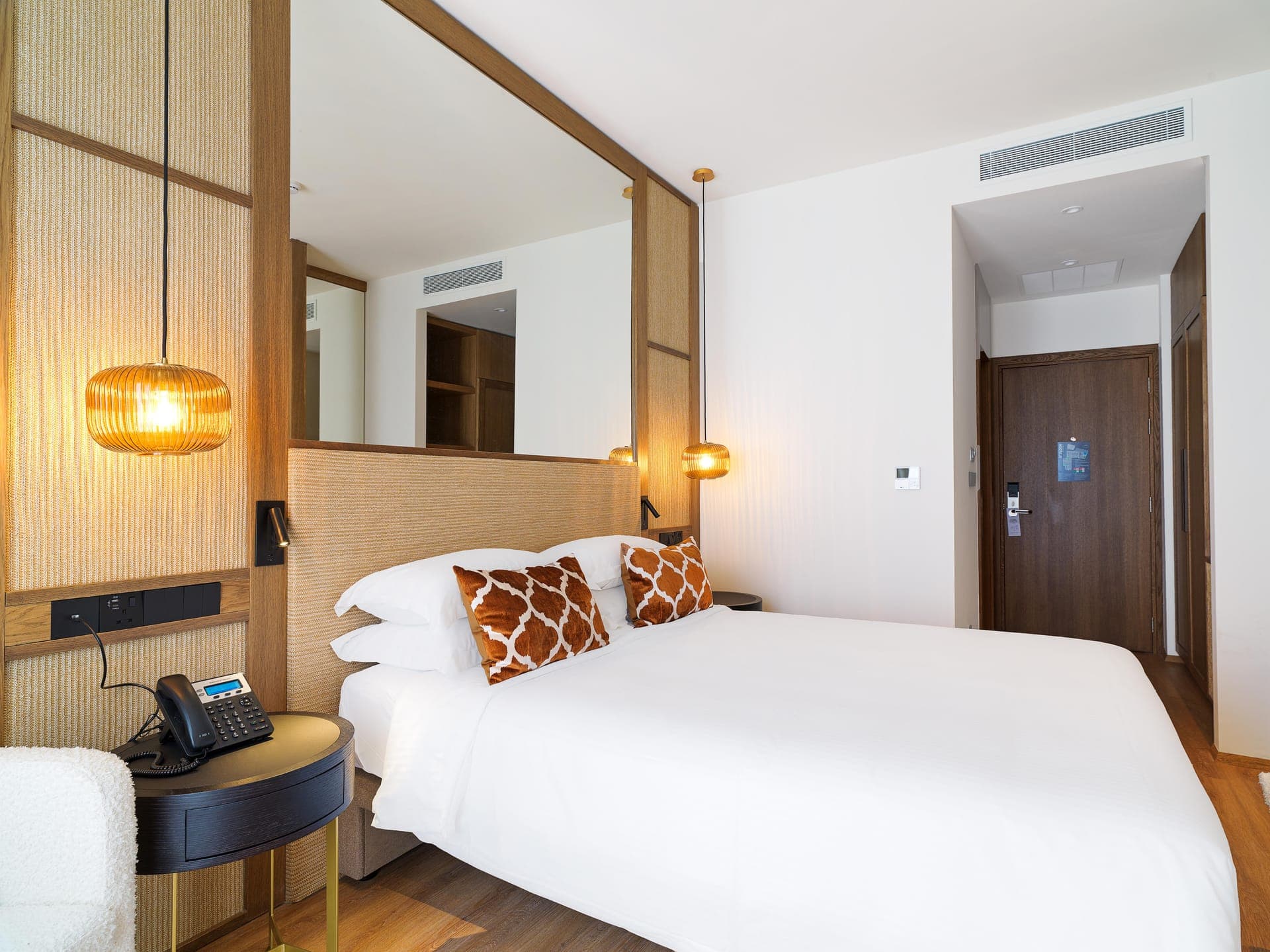 room-types-SAMIRANA-EXE-0.jpg