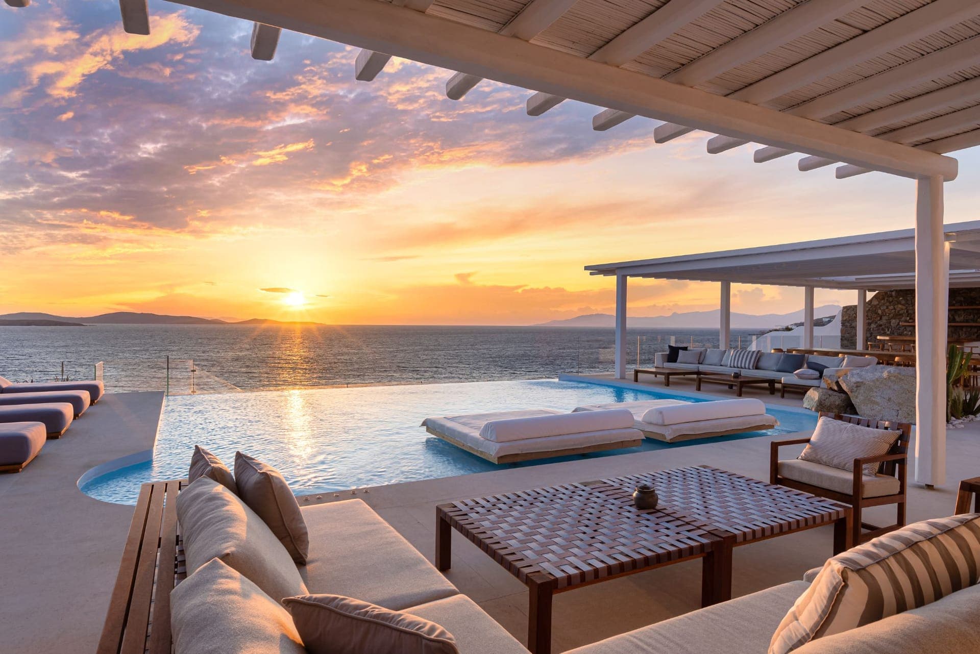 room-types-SANTAESMER-VILLA-0.jpg
