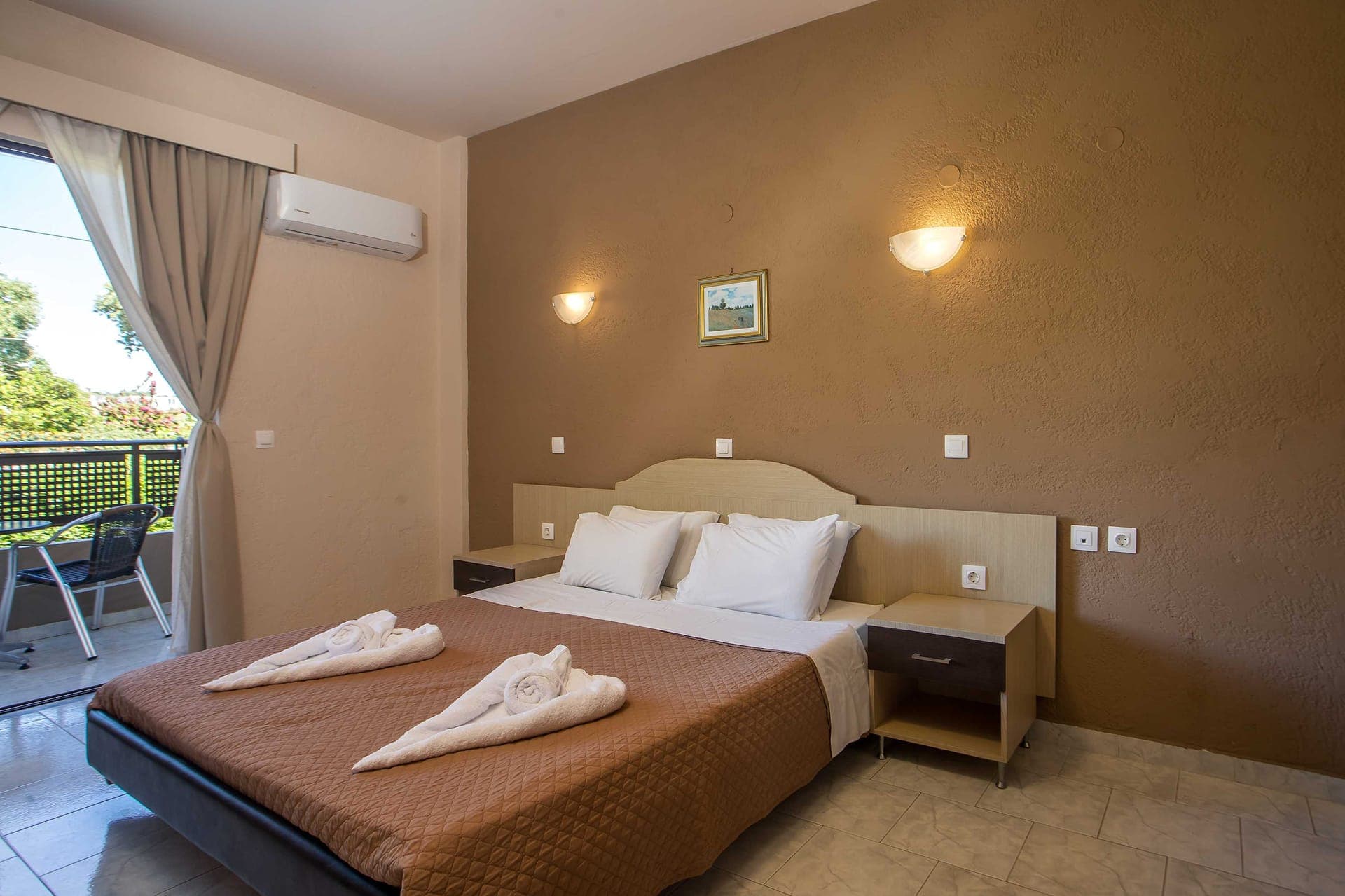room-types-SANTAHELEN-FR-0.jpg