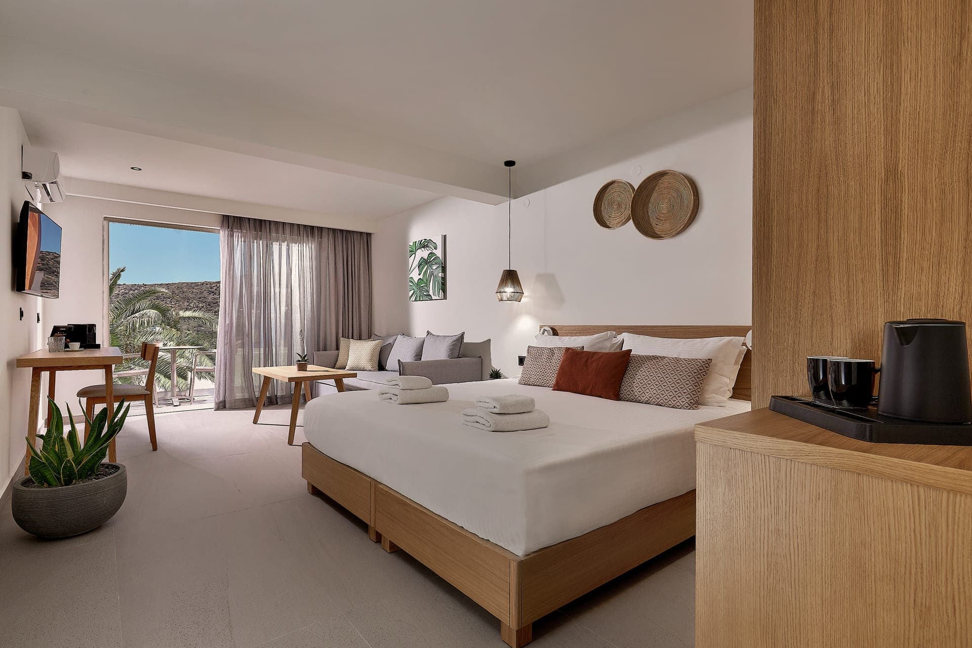 room-types-SANTISLAND-SUP-0.jpg