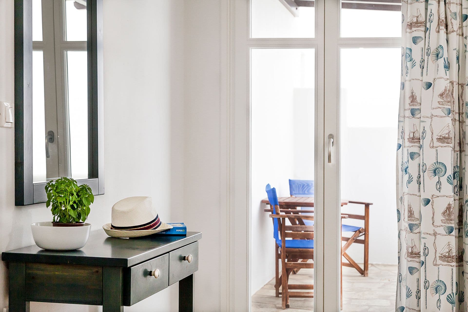 room-types-SANTONIOSH-SUPSTD-0.jpg