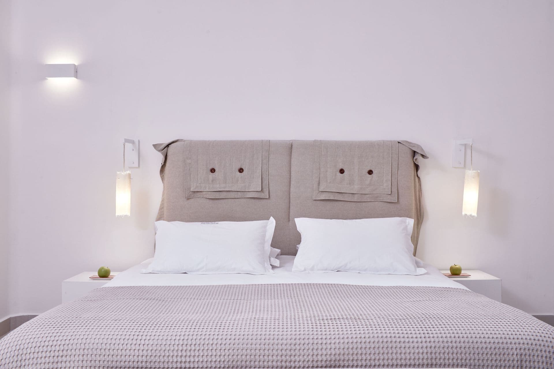 room-types-SANTOSAN-SINGLE-0.jpg
