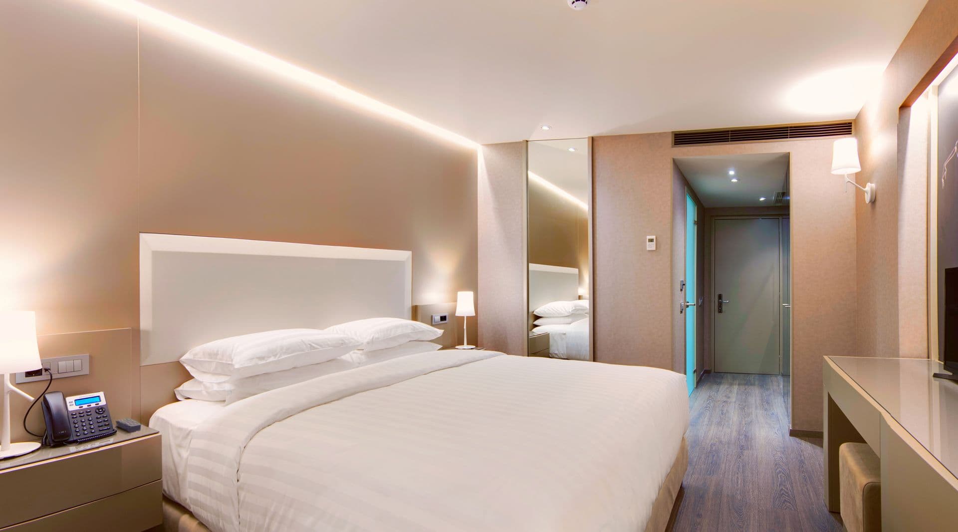 room-types-SAZ-DBLCV-0.jpg