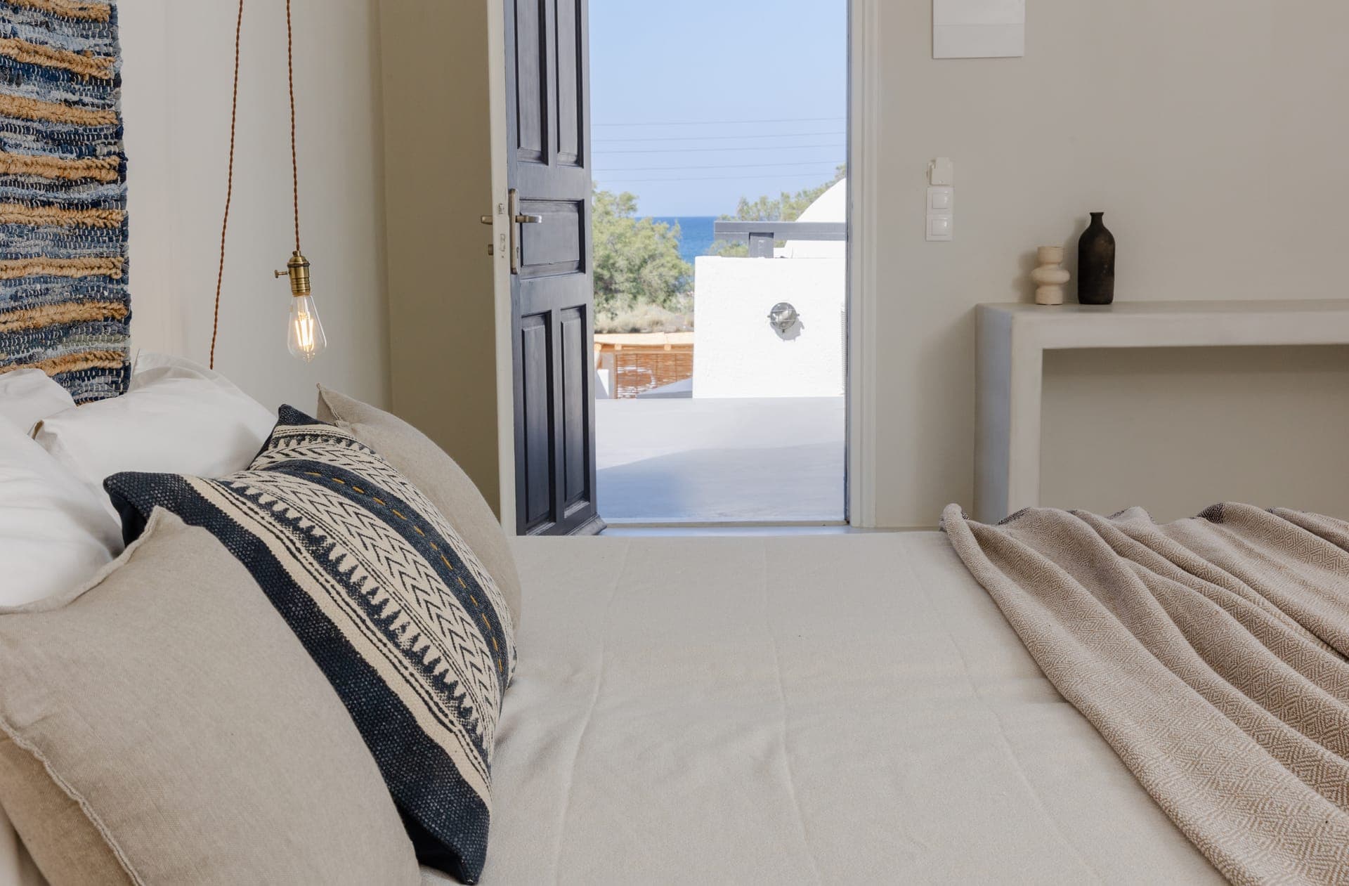 room-types-SCORPIOS-SUIUF-0.jpg