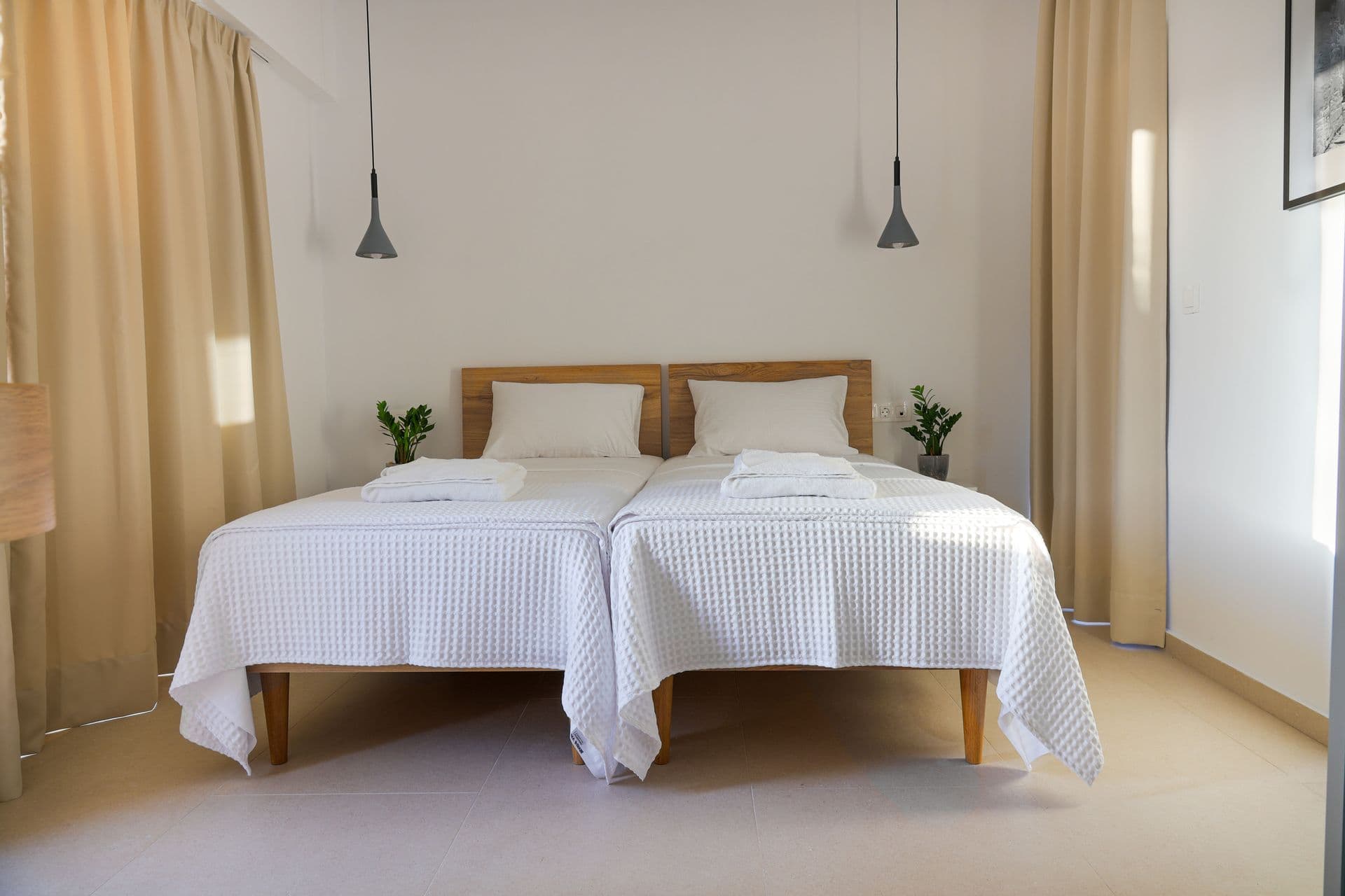 room-types-SEABREEZE-DBL-0.jpg