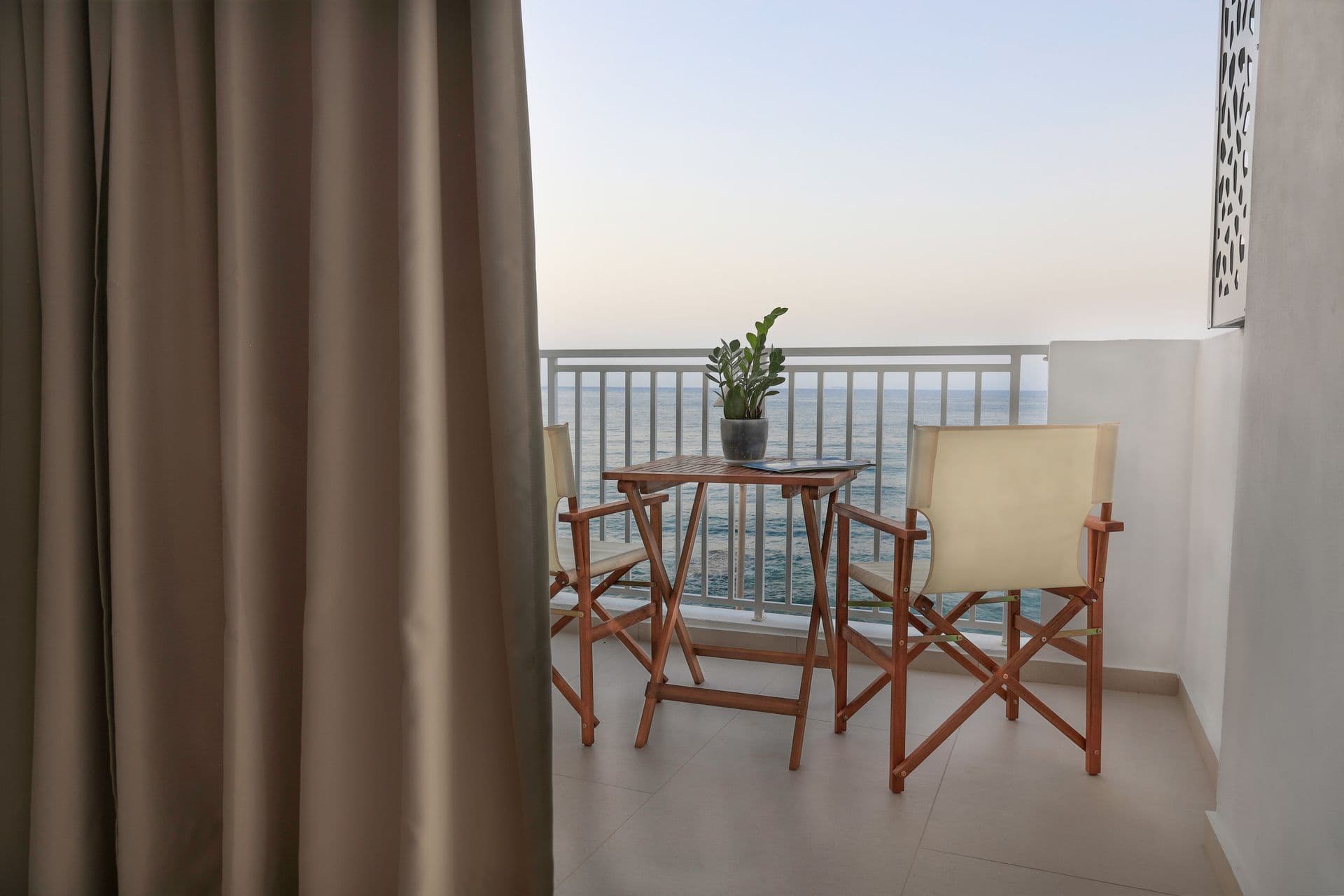 room-types-SEABREEZE-JSSV-0.jpg