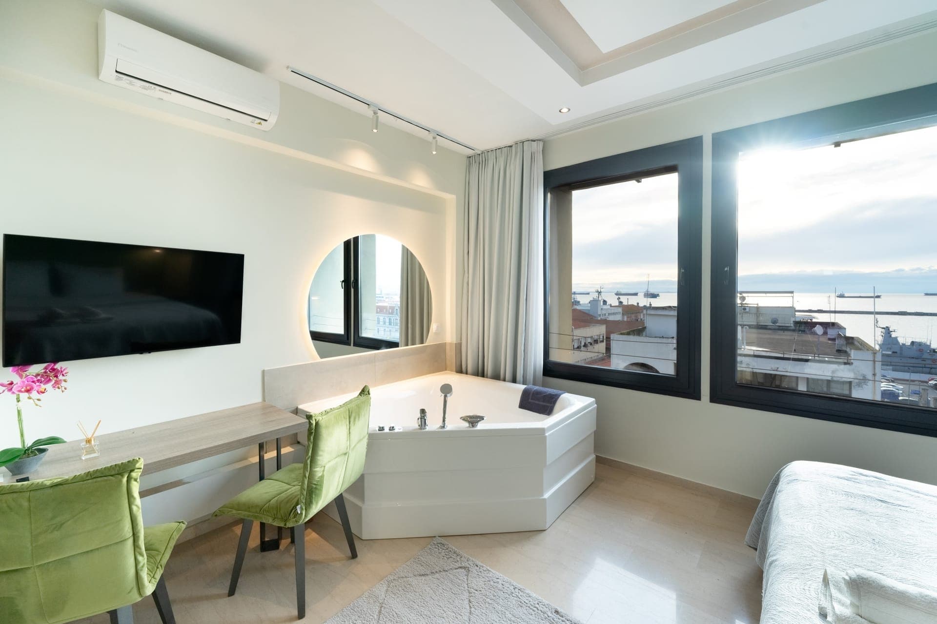 room-types-SEACITY-SUIT10-0.jpg