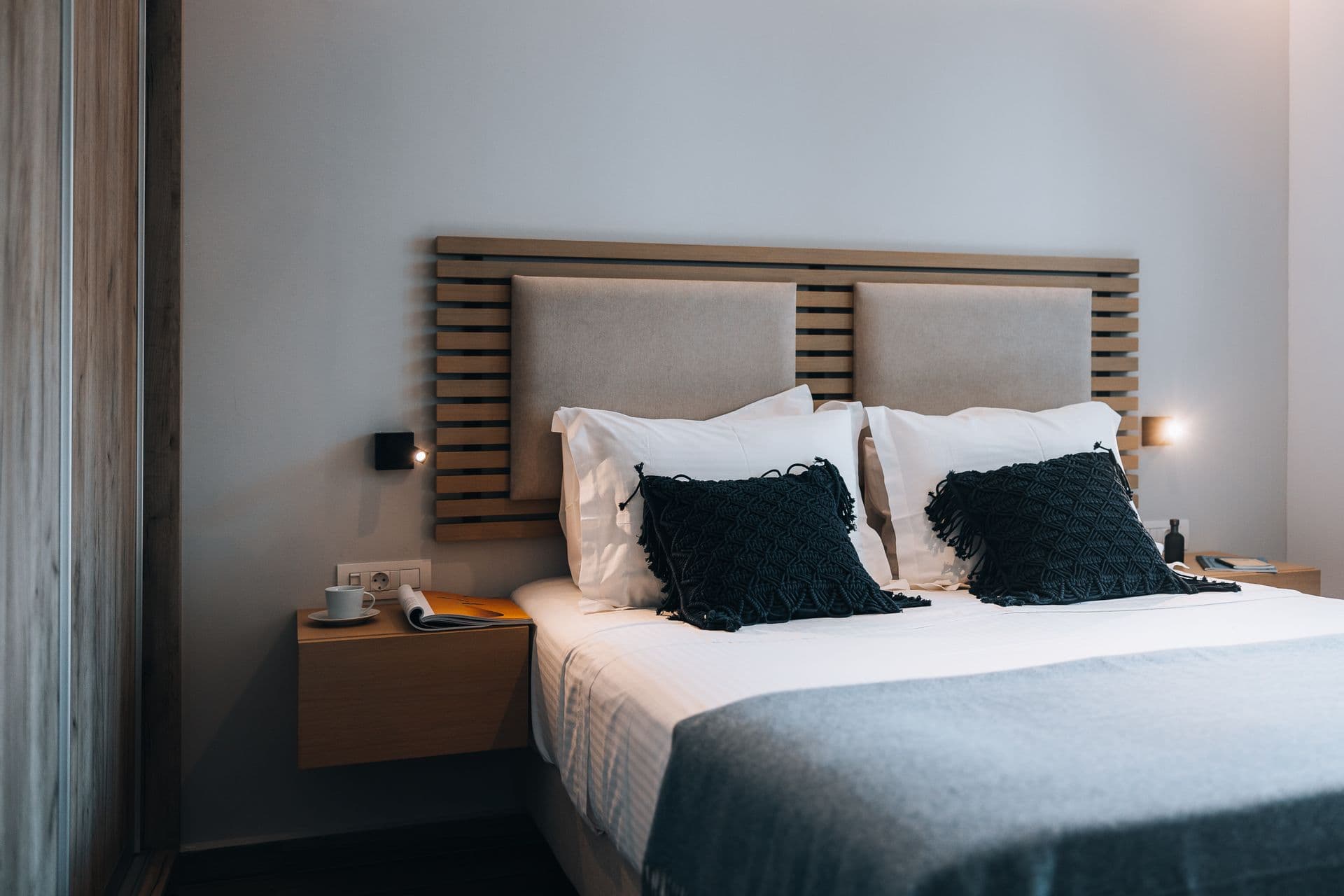 room-types-SEASCAPERS-AP1BSV-0.jpg