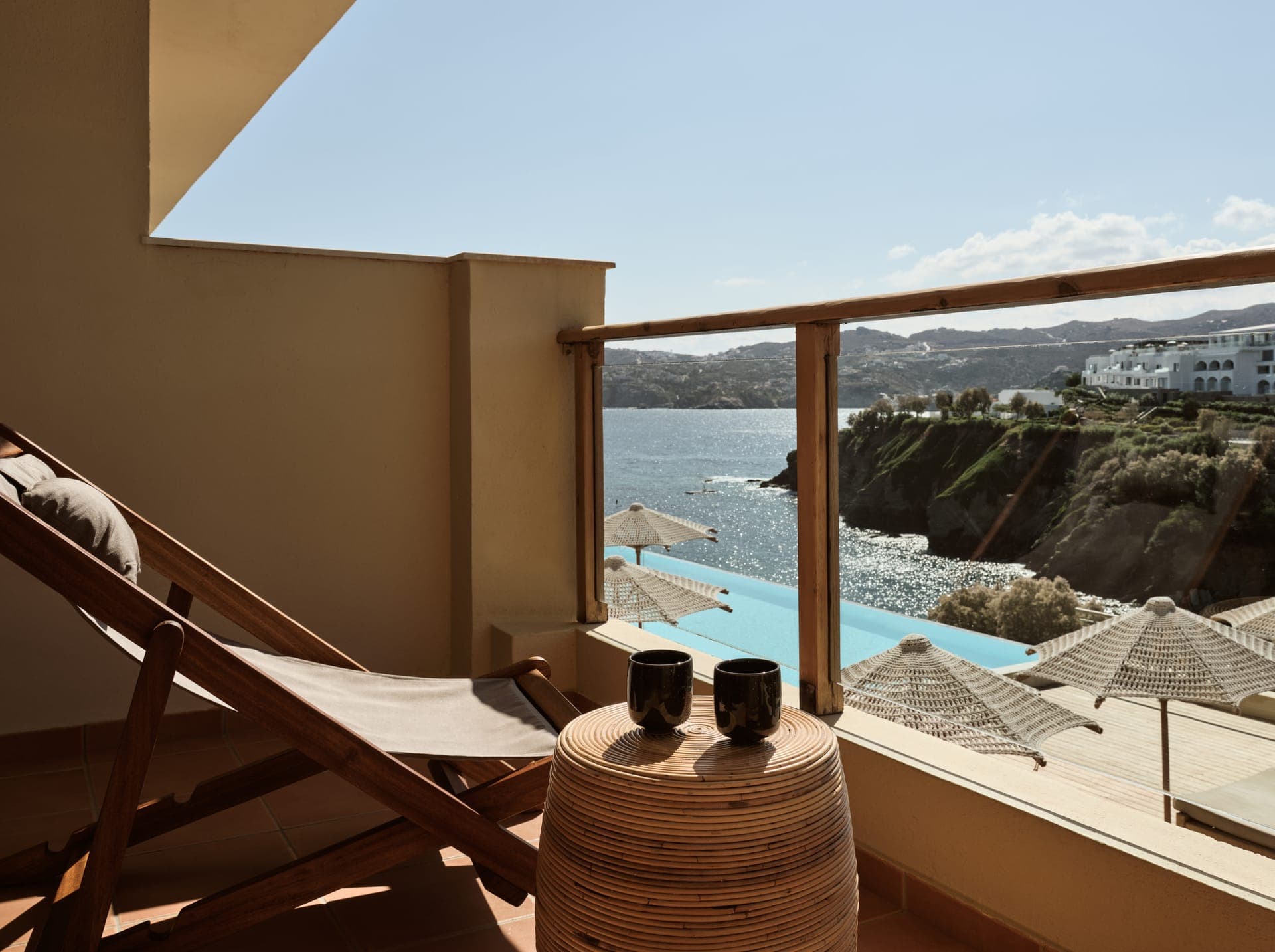 room-types-SEASIDE-DBLSEA-0.jpg