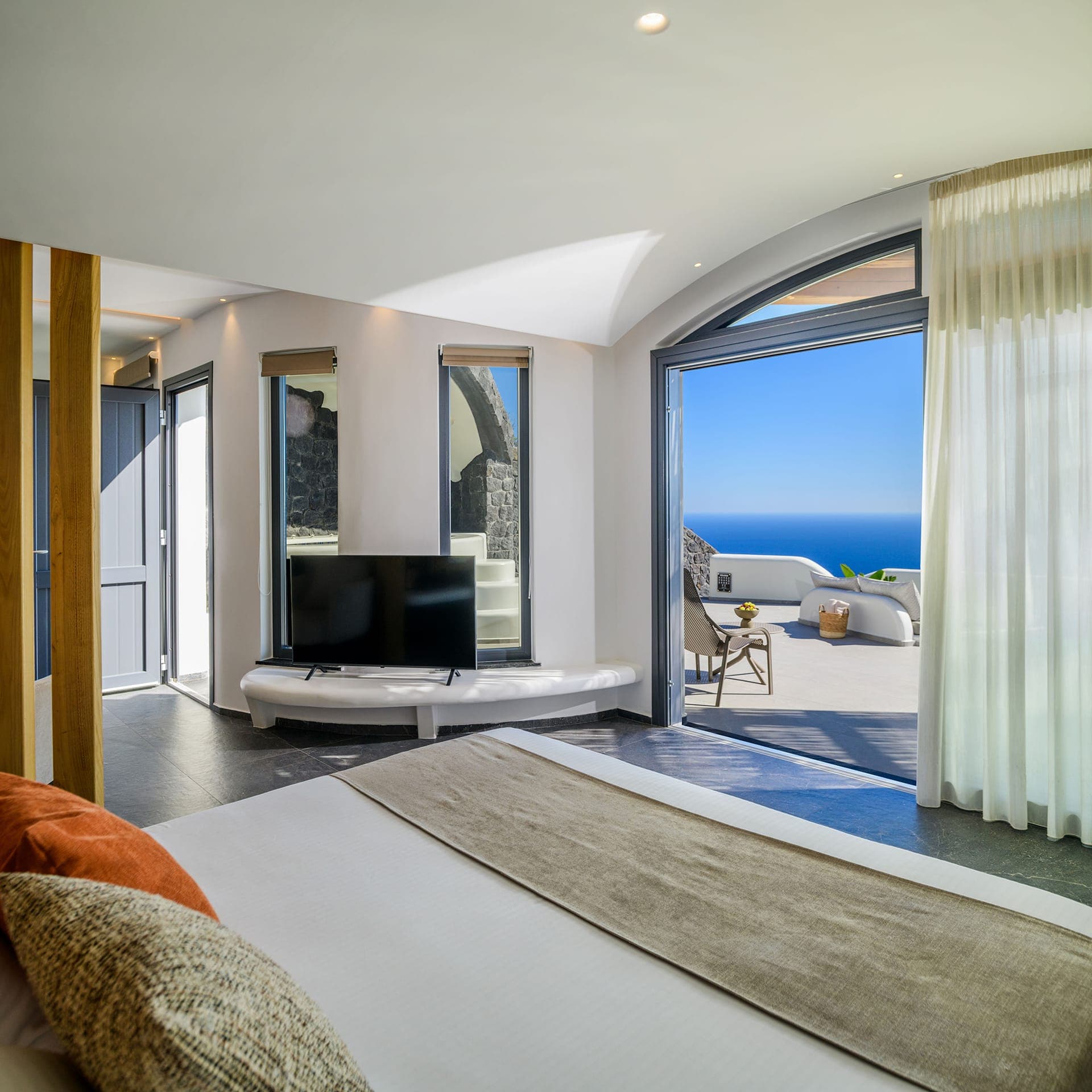room-types-SECRETPATH-LUXURY-0.jpg