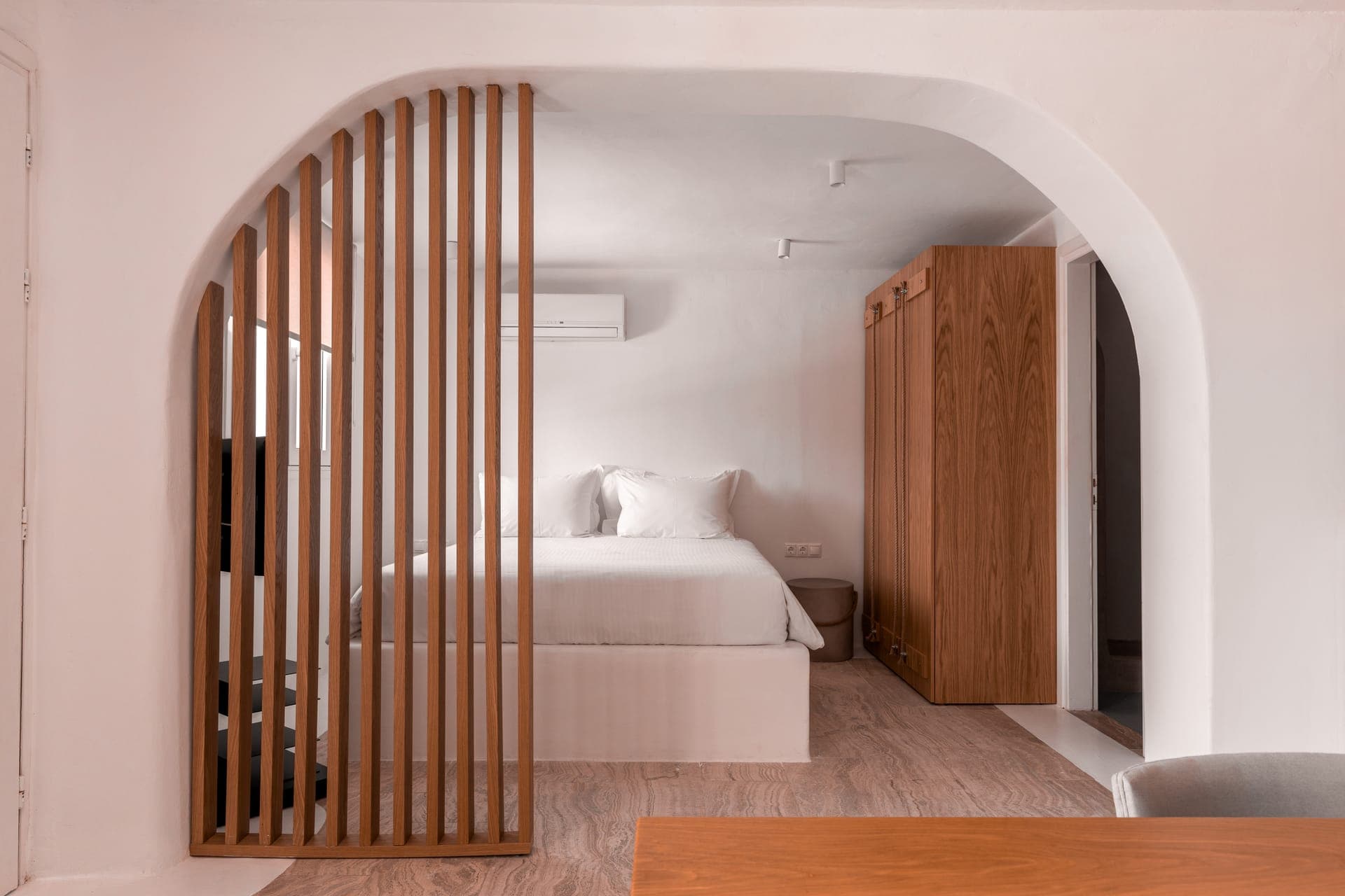 room-types-SENSESMYK-1BASSV-0.jpg