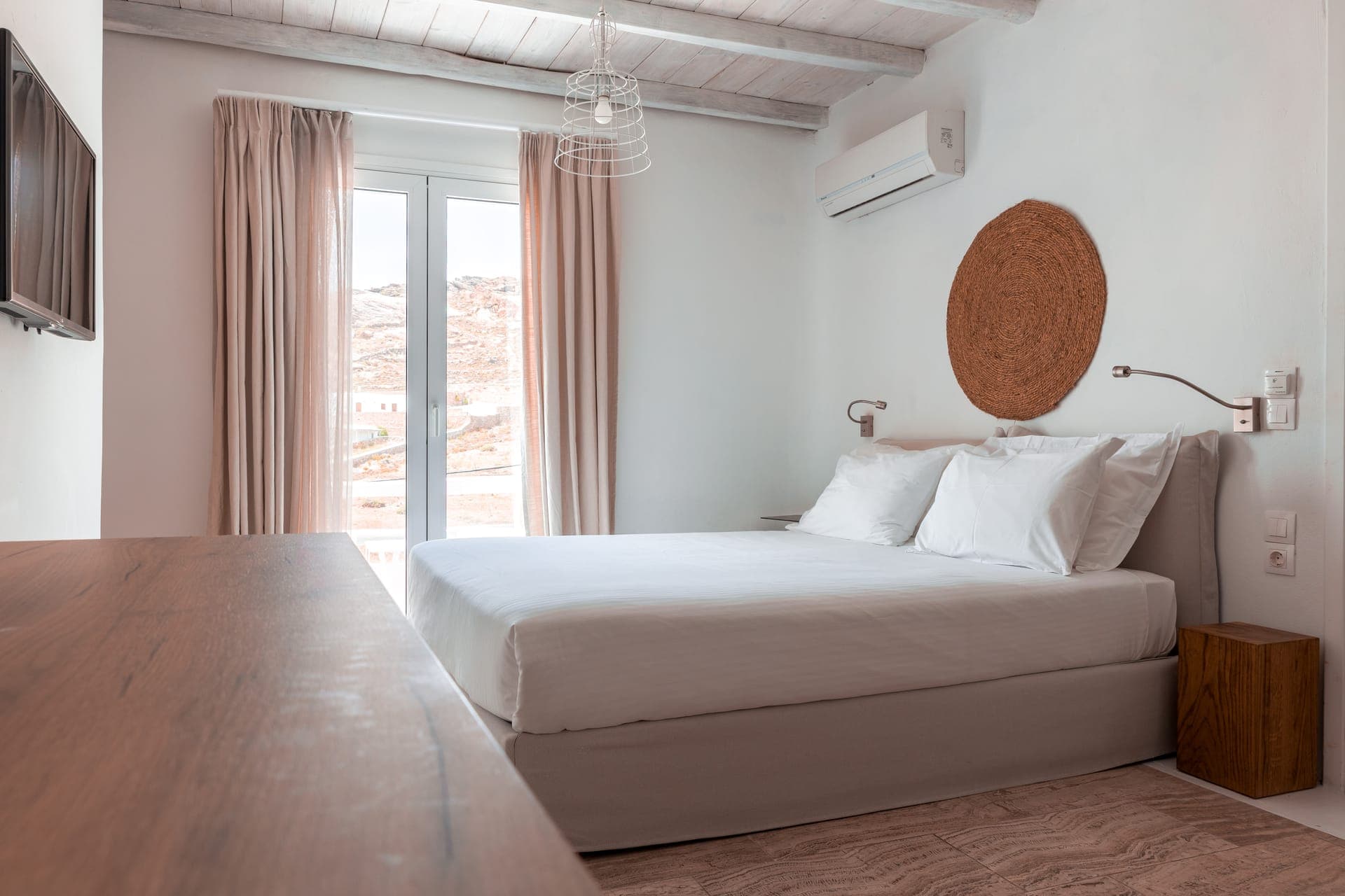 room-types-SENSESMYK-DLXS-0.jpg