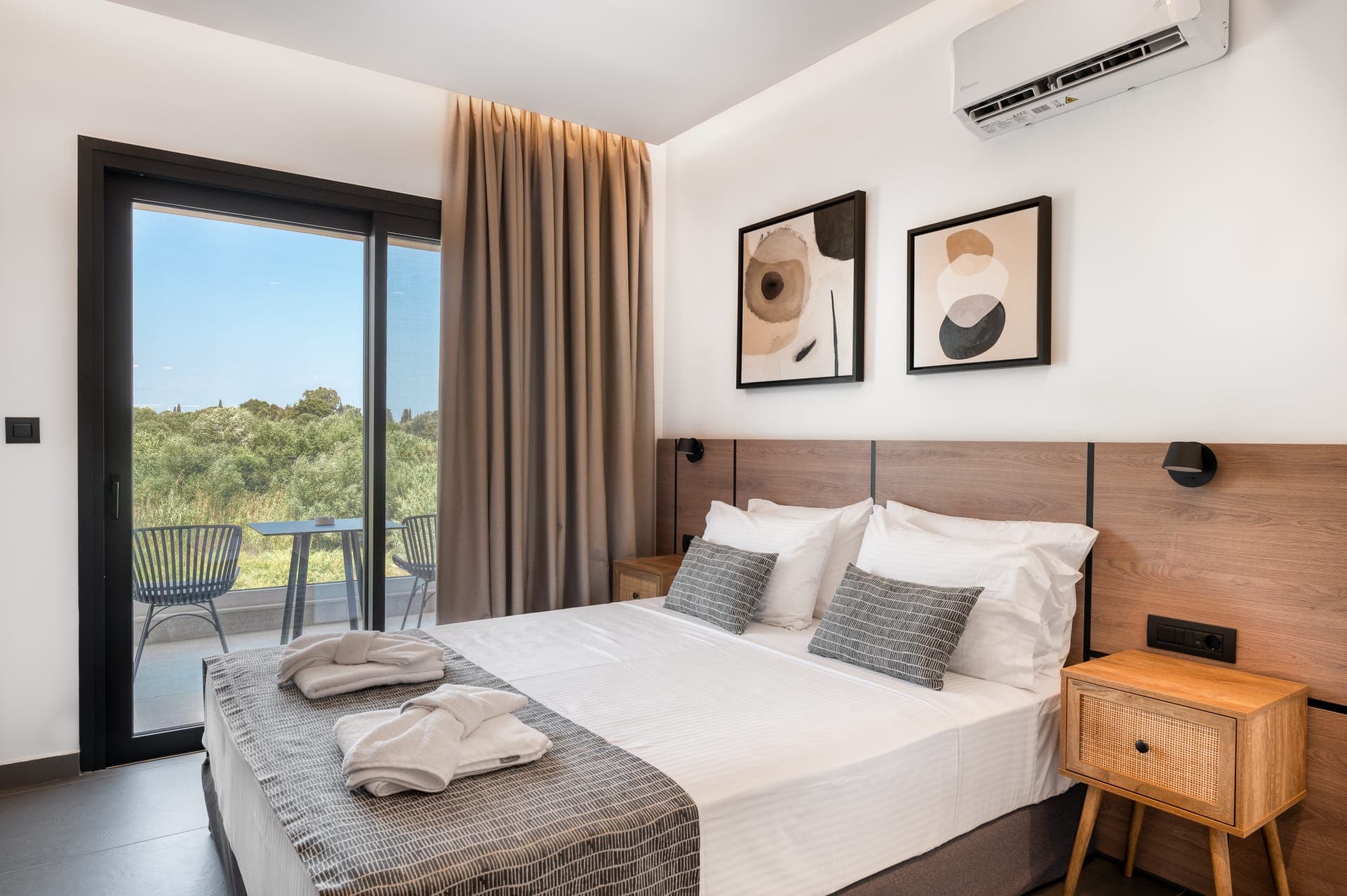 room-types-SEZIAN-1BSUIT-0.jpg