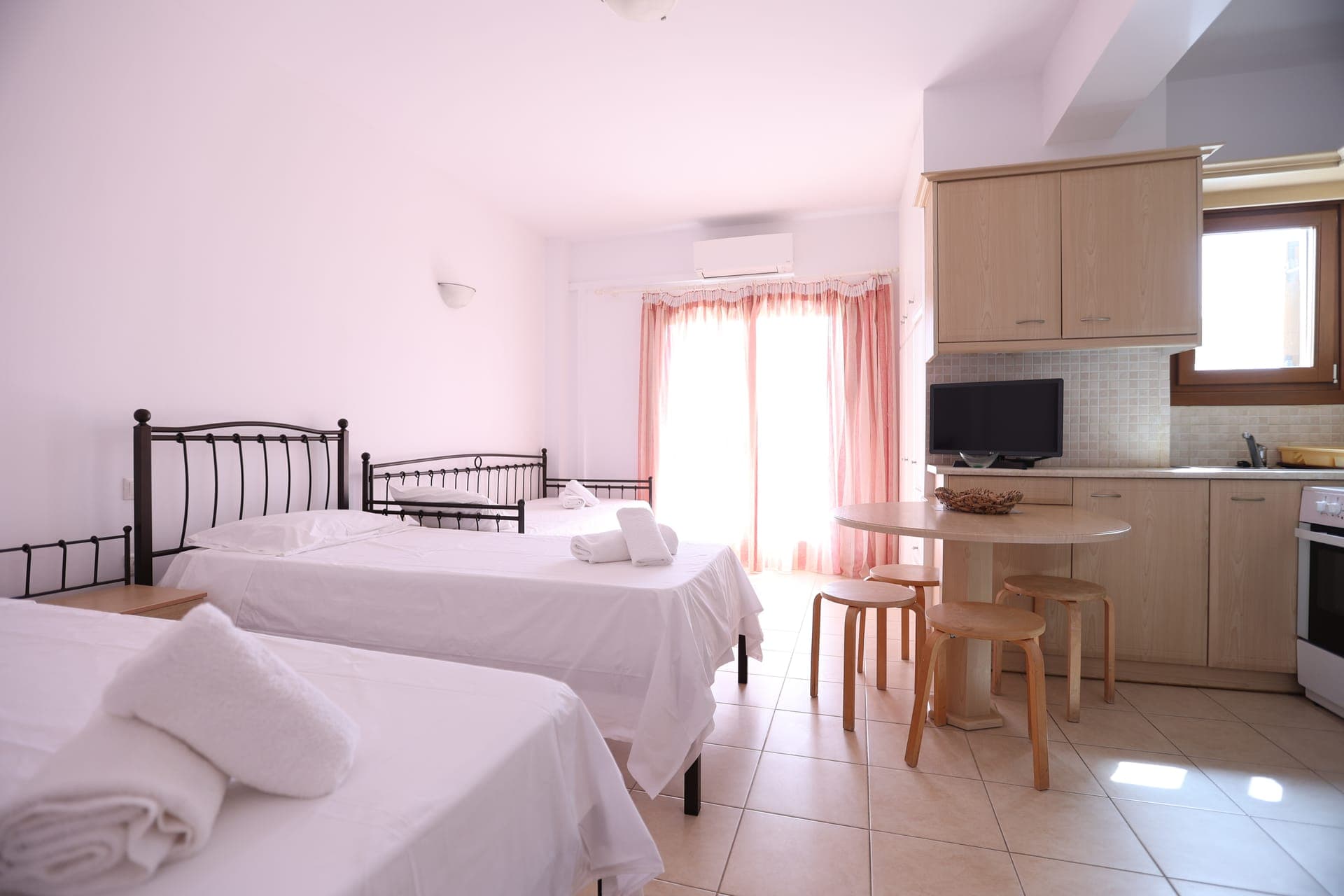 room-types-SGIALOVA-STDTRS-0.jpg