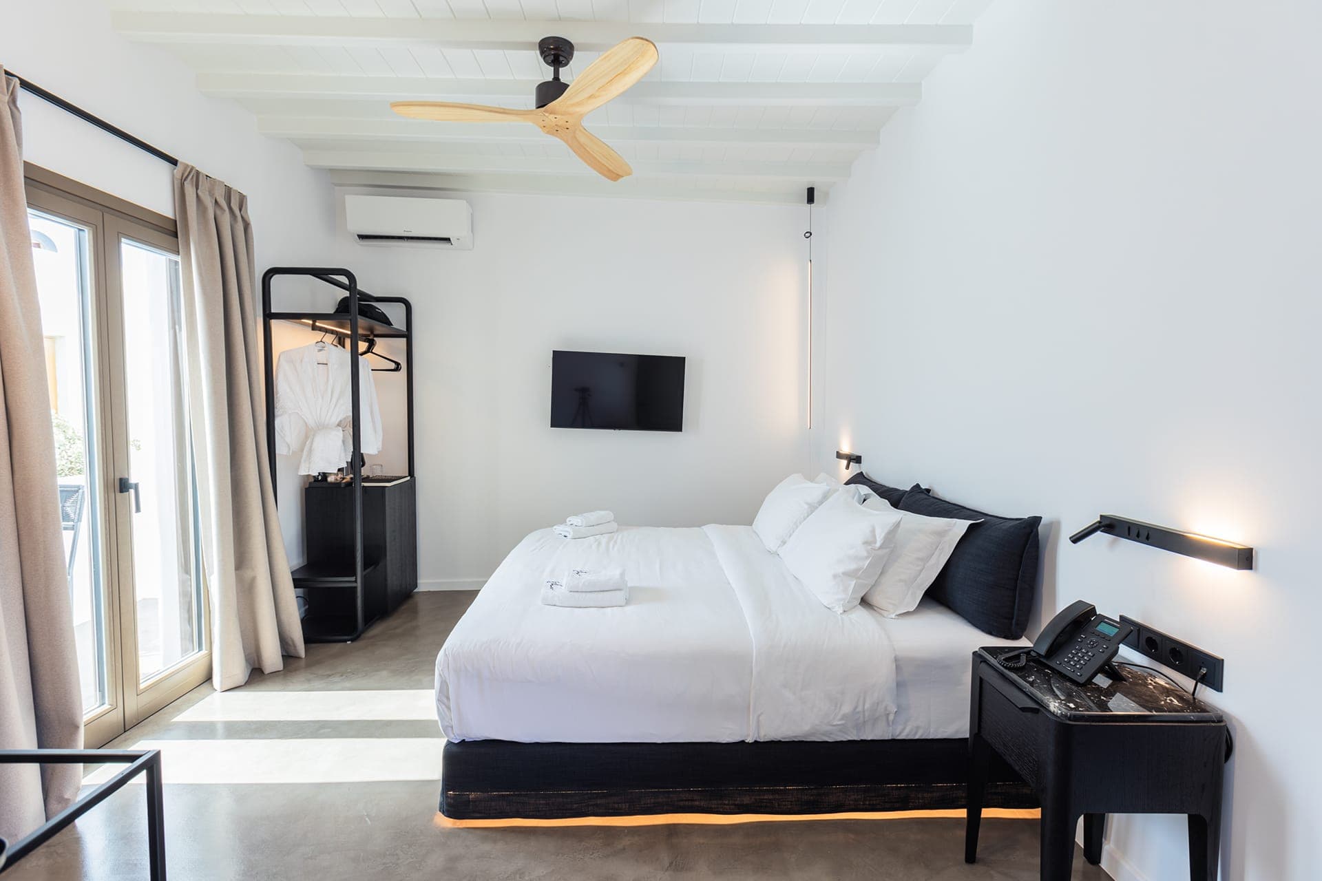 room-types-SHEMKNSRES-HONEY-0.jpg