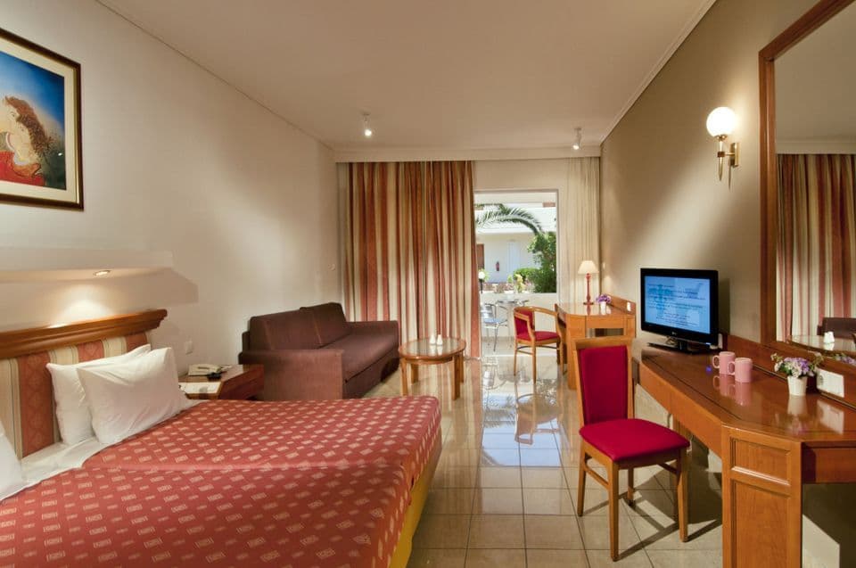 Kipriotis Village Family Junior

*Images are for illustrative purposes only. Actual room may vary.