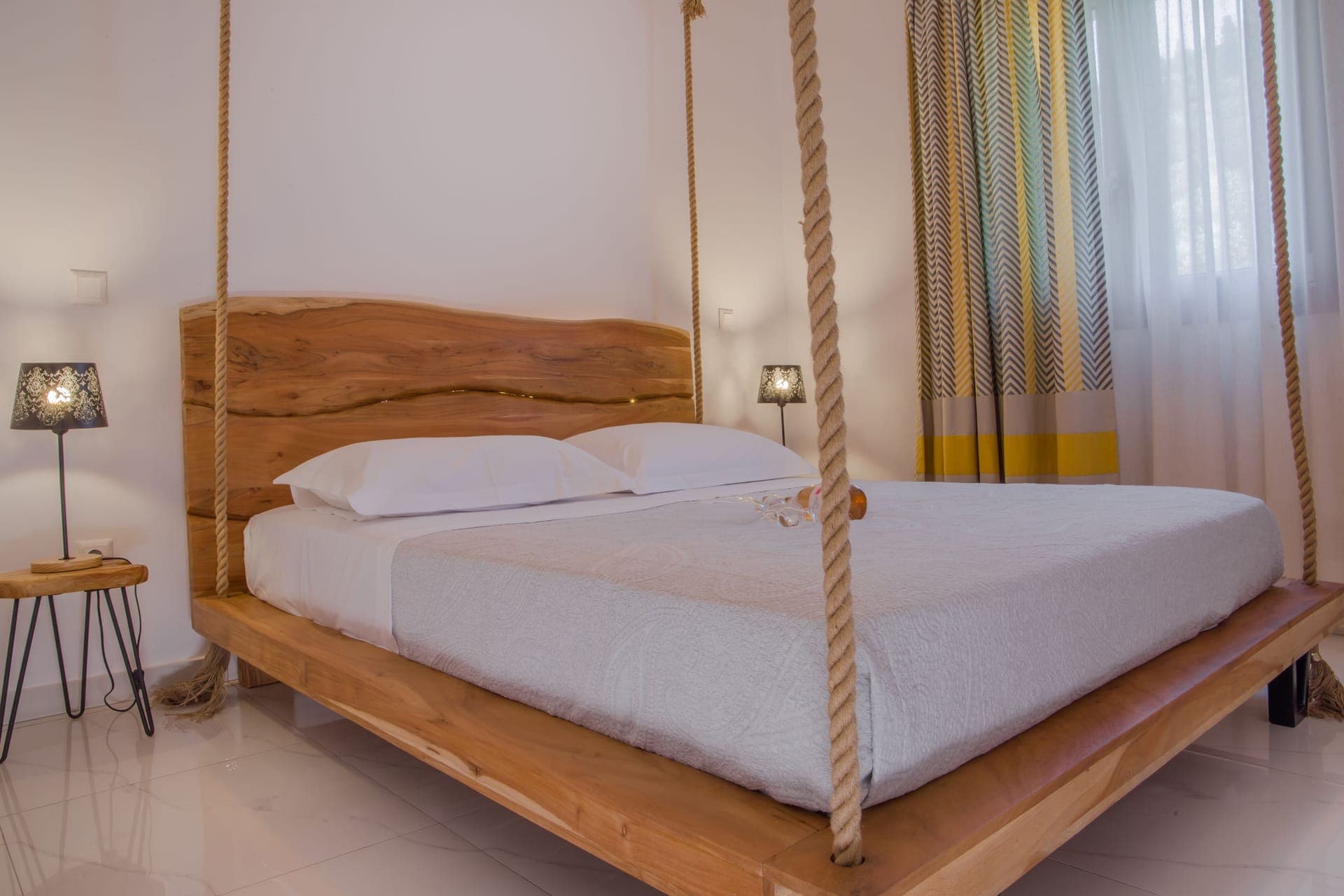 room-types-SMALLPARAD-SUITE-0.jpg