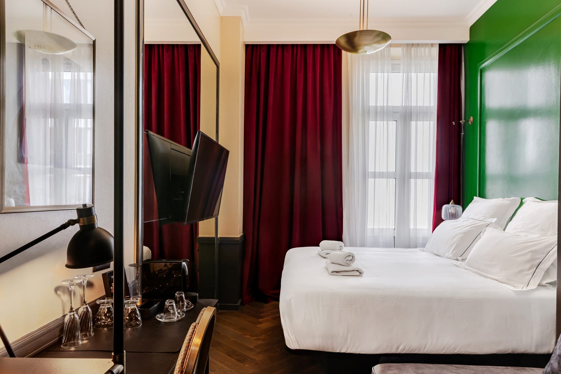 room-types-SOHOATHNS-SUPER-0.jpg