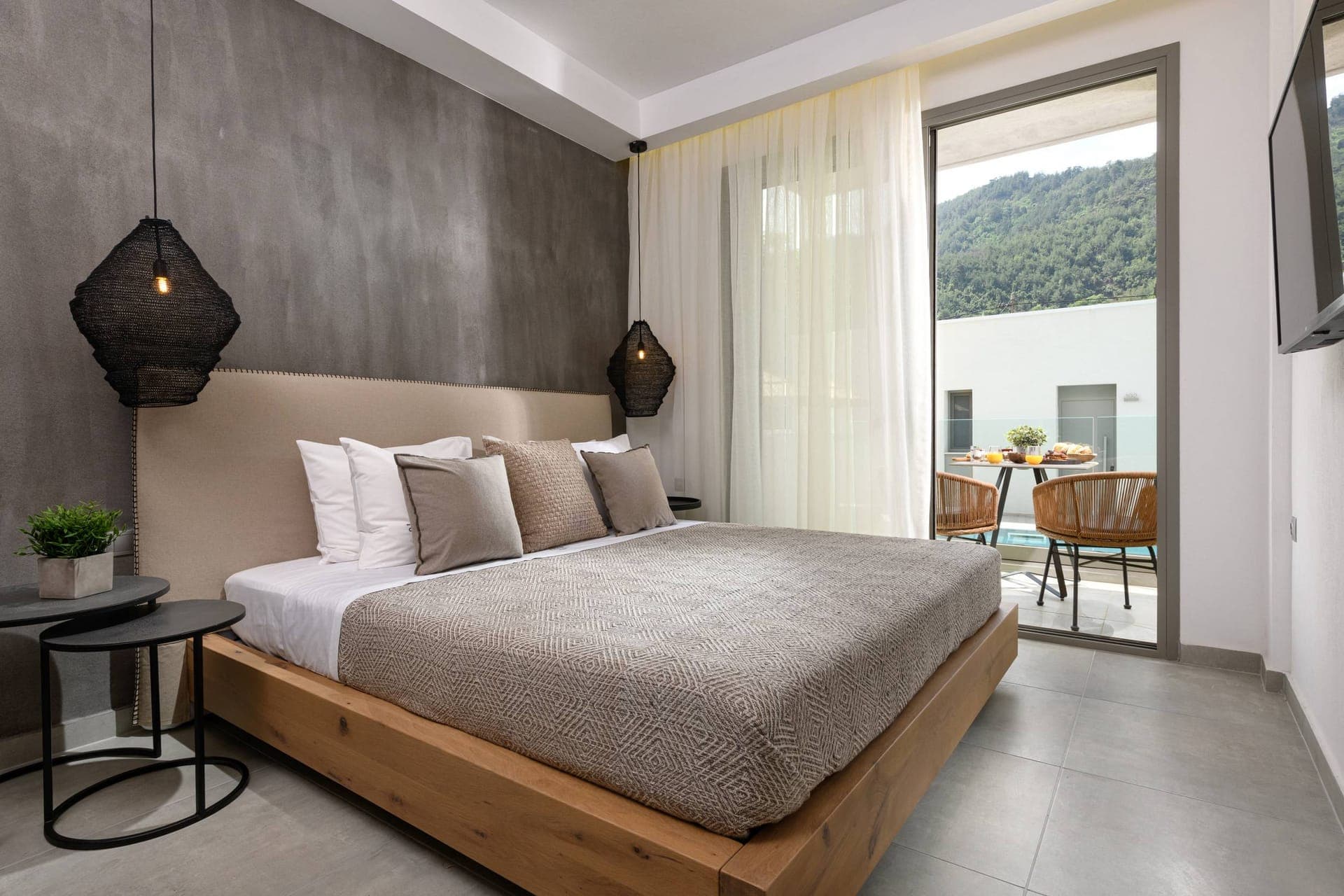 room-types-SOHOEXLSUI-SUPDBL-0.jpg