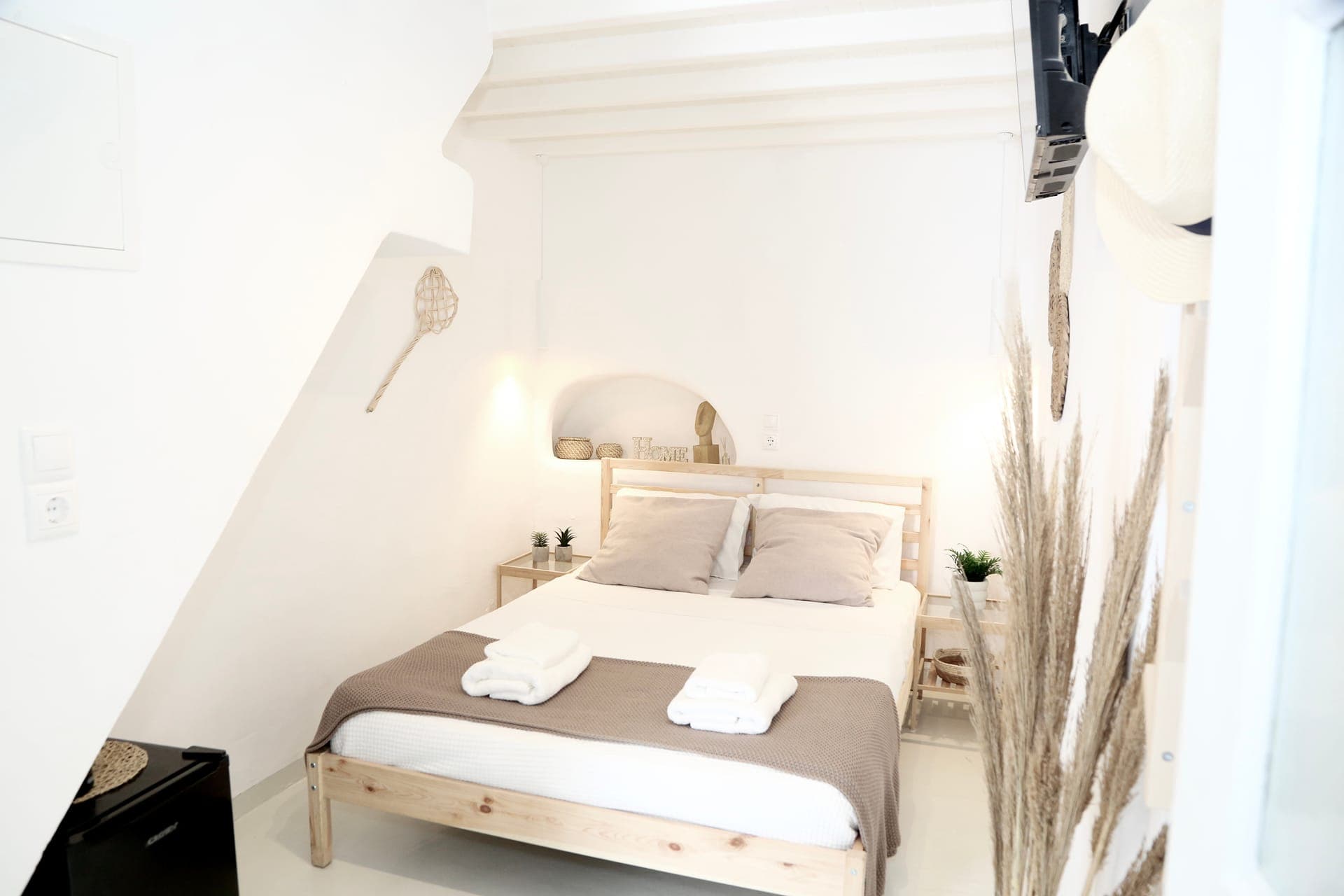 room-types-SPIRITMV-STUD1-0.jpg
