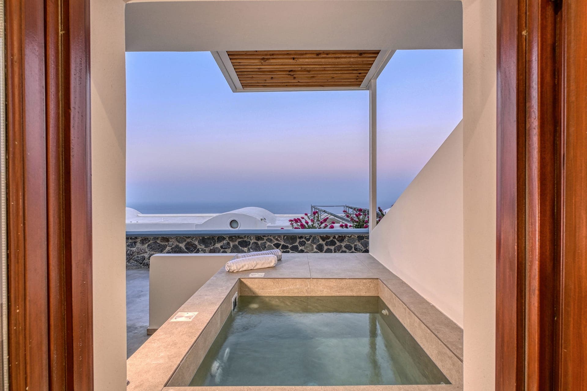 room-types-SPLENDOUR-SCSUI-0.jpg