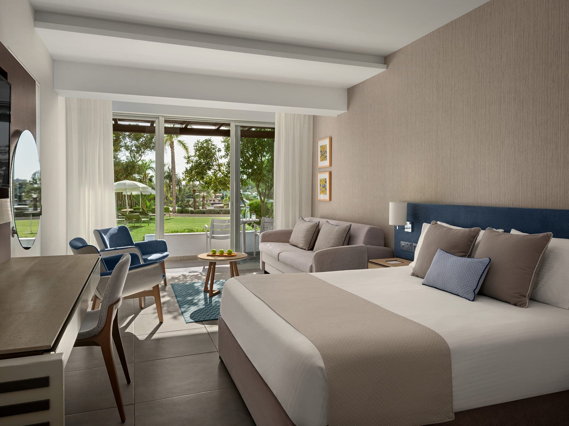 room-types-STADMED-FAMPV-0.jpg