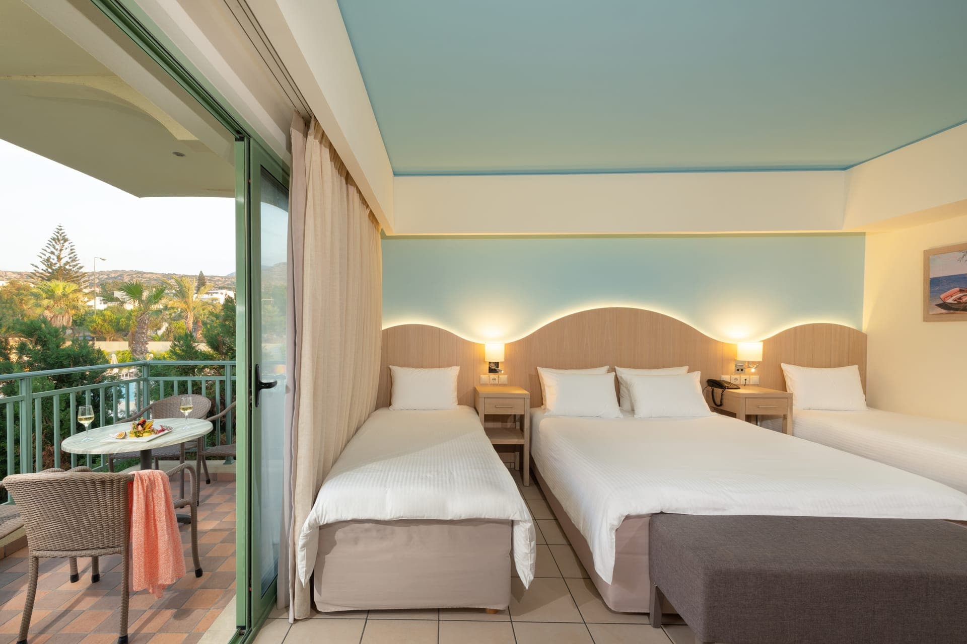 room-types-STARBEACH-DSV-0.jpg
