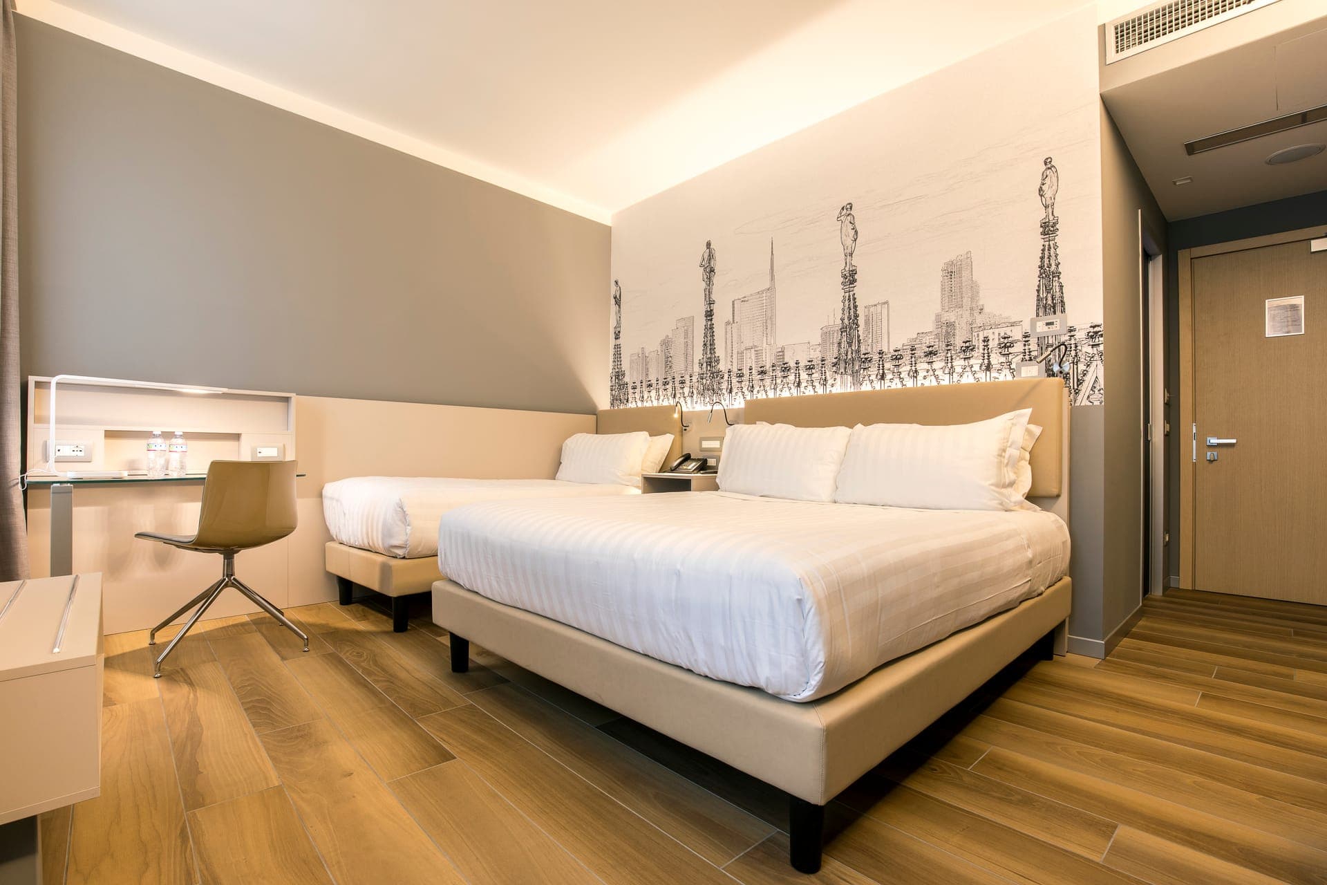 room-types-STATIONHOT-TPL-0.jpg