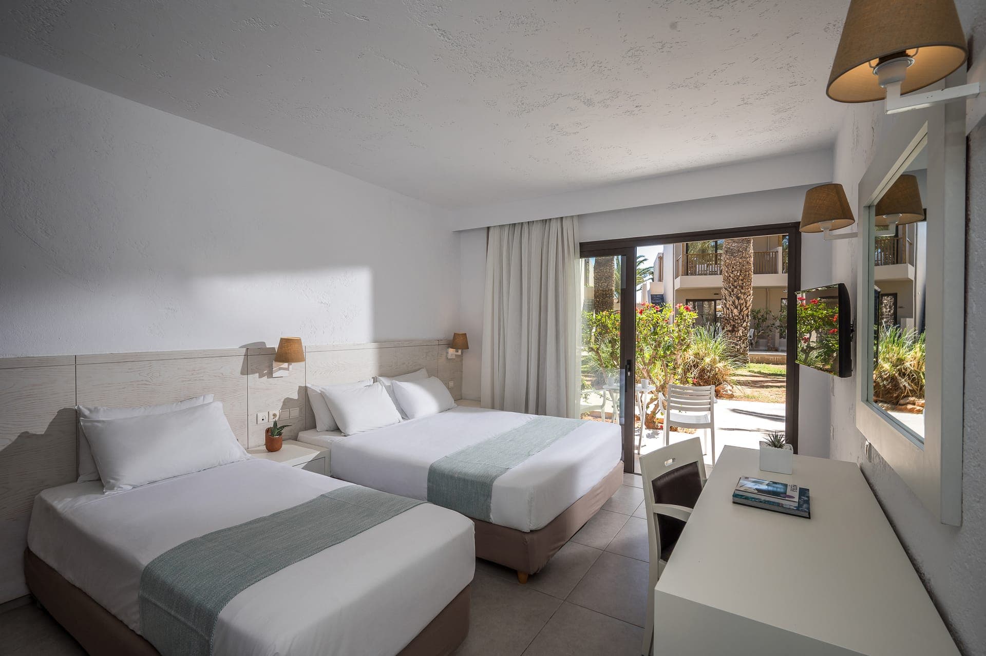 room-types-STELLAVILH-SR-0.jpg
