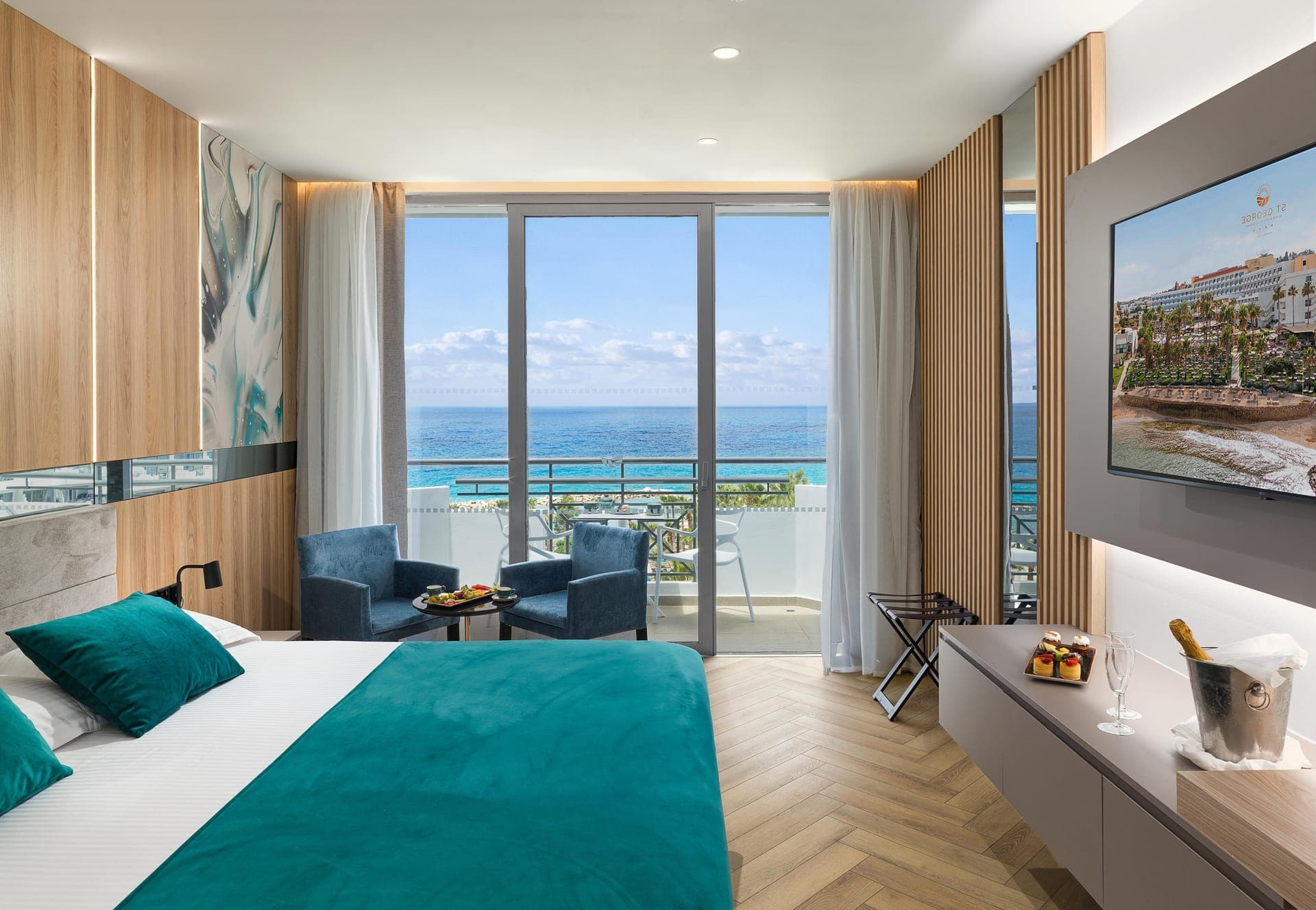 room-types-STGEORH-DLXSV-0.jpg