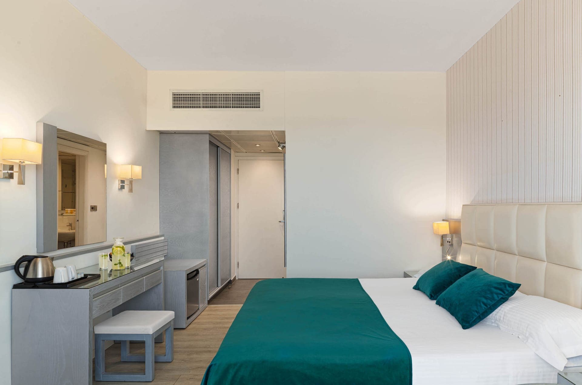 room-types-STGEORH-STDBA-0.jpg