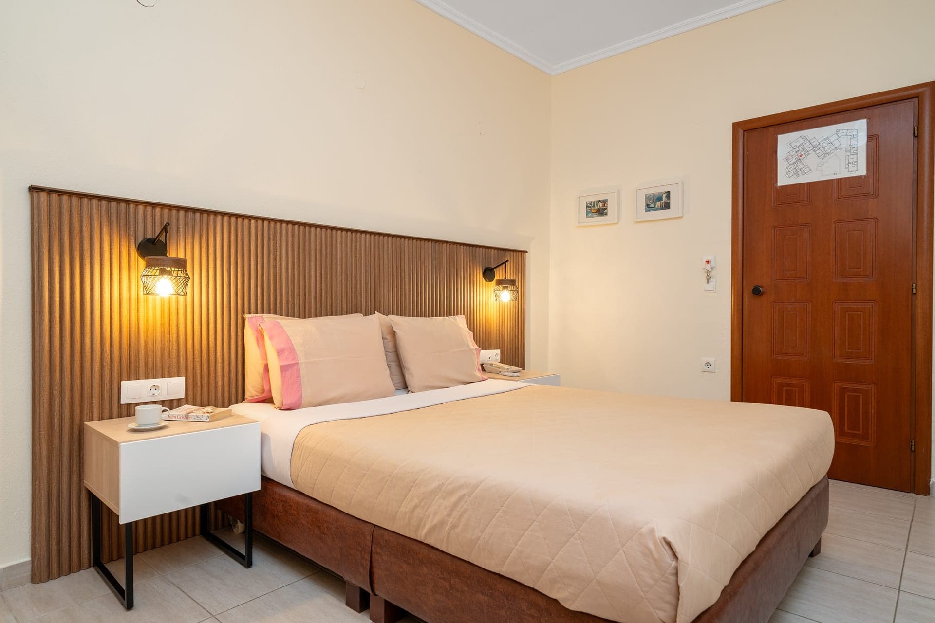 room-types-STRATOS-DBF-0.jpg