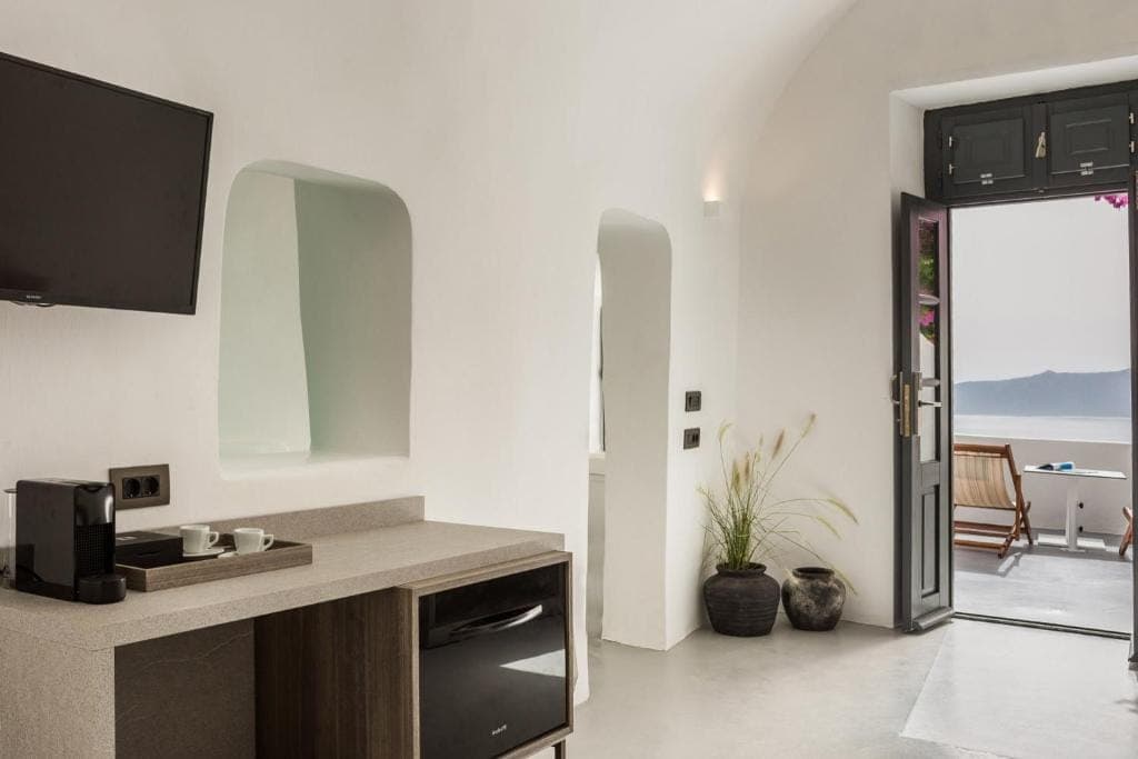 room-types-SUITEMYLOS-EXC-0.jpg