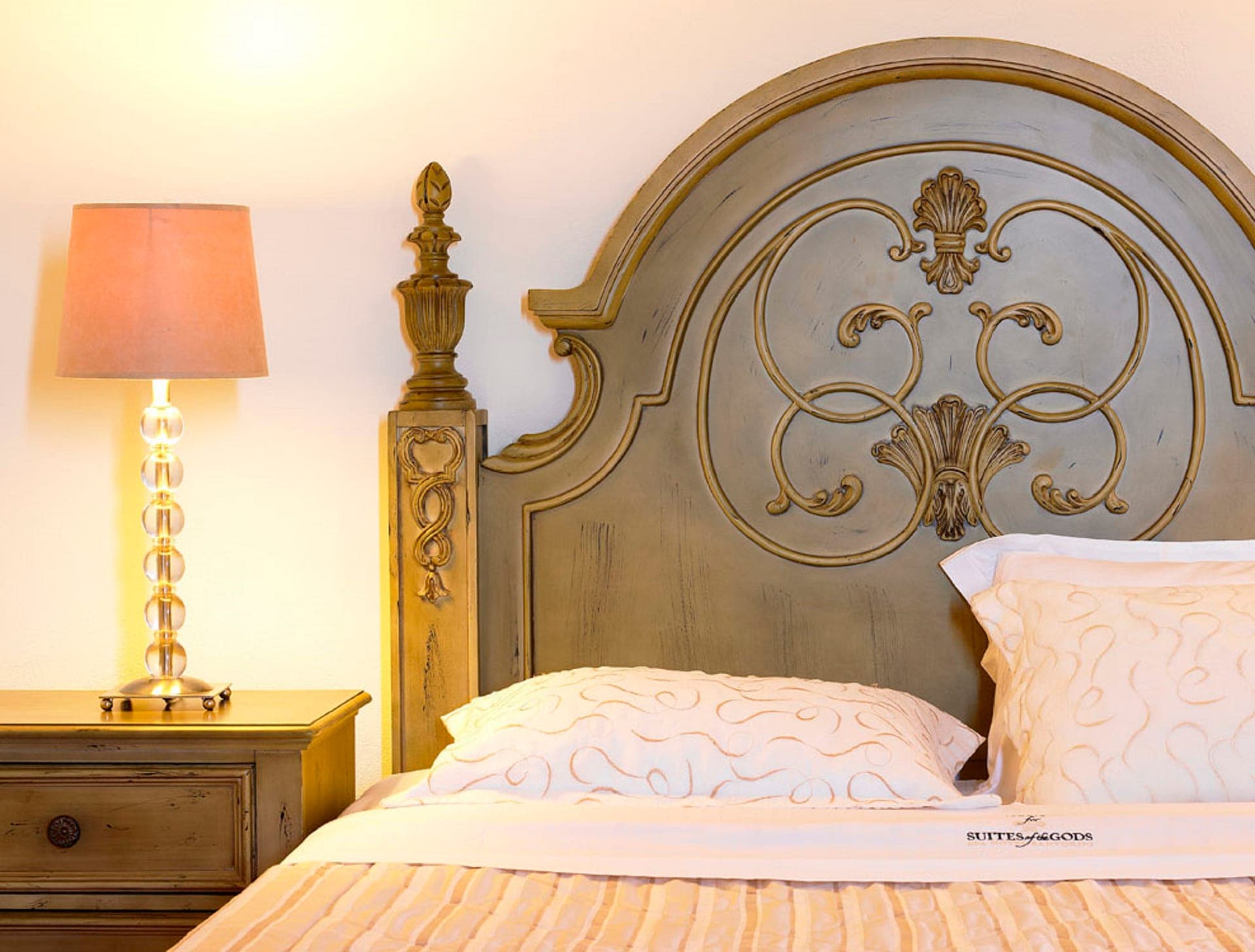 room-types-SUITESGODS-2BDVIP-0.jpg