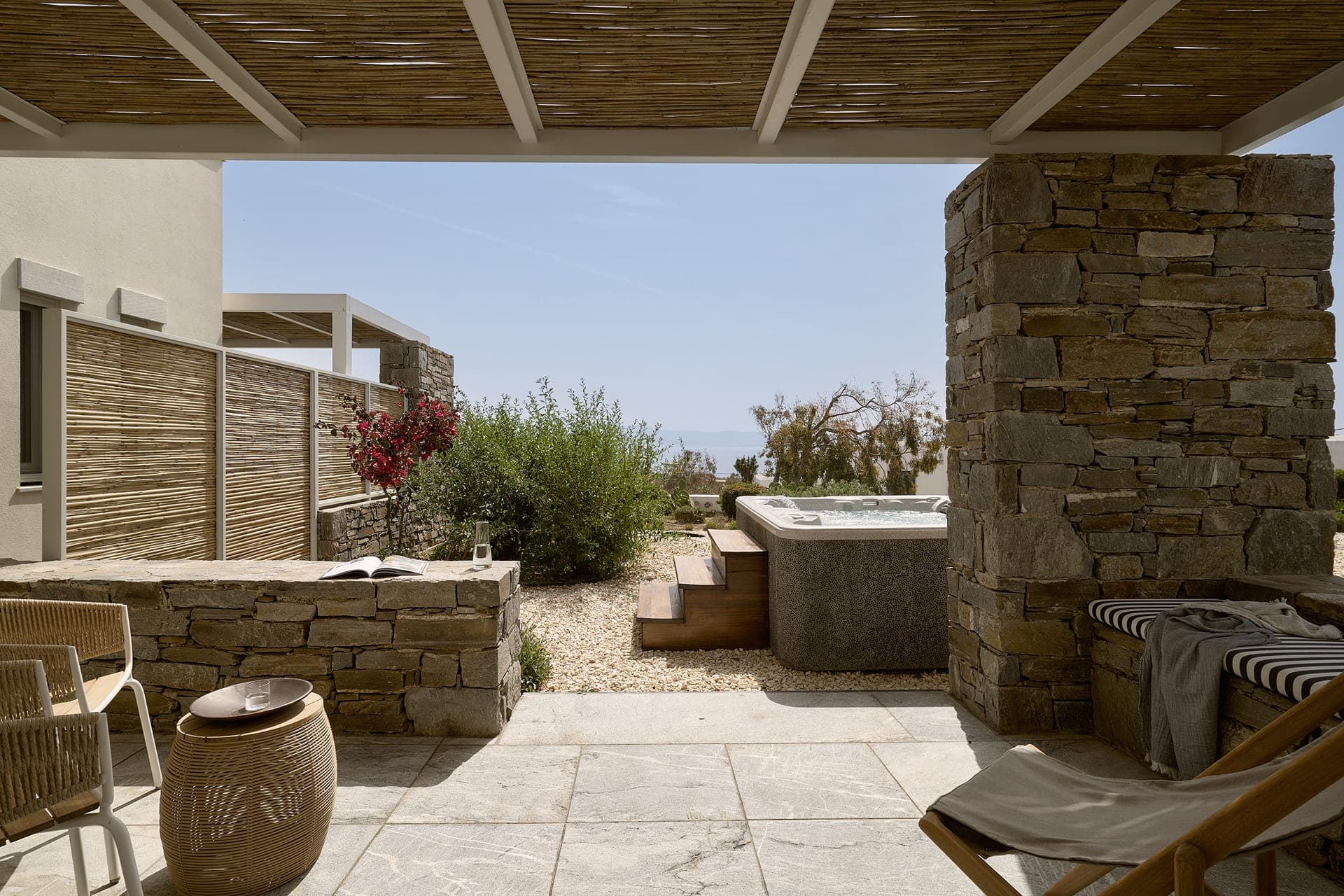 Private Jacuzzi,Sea View