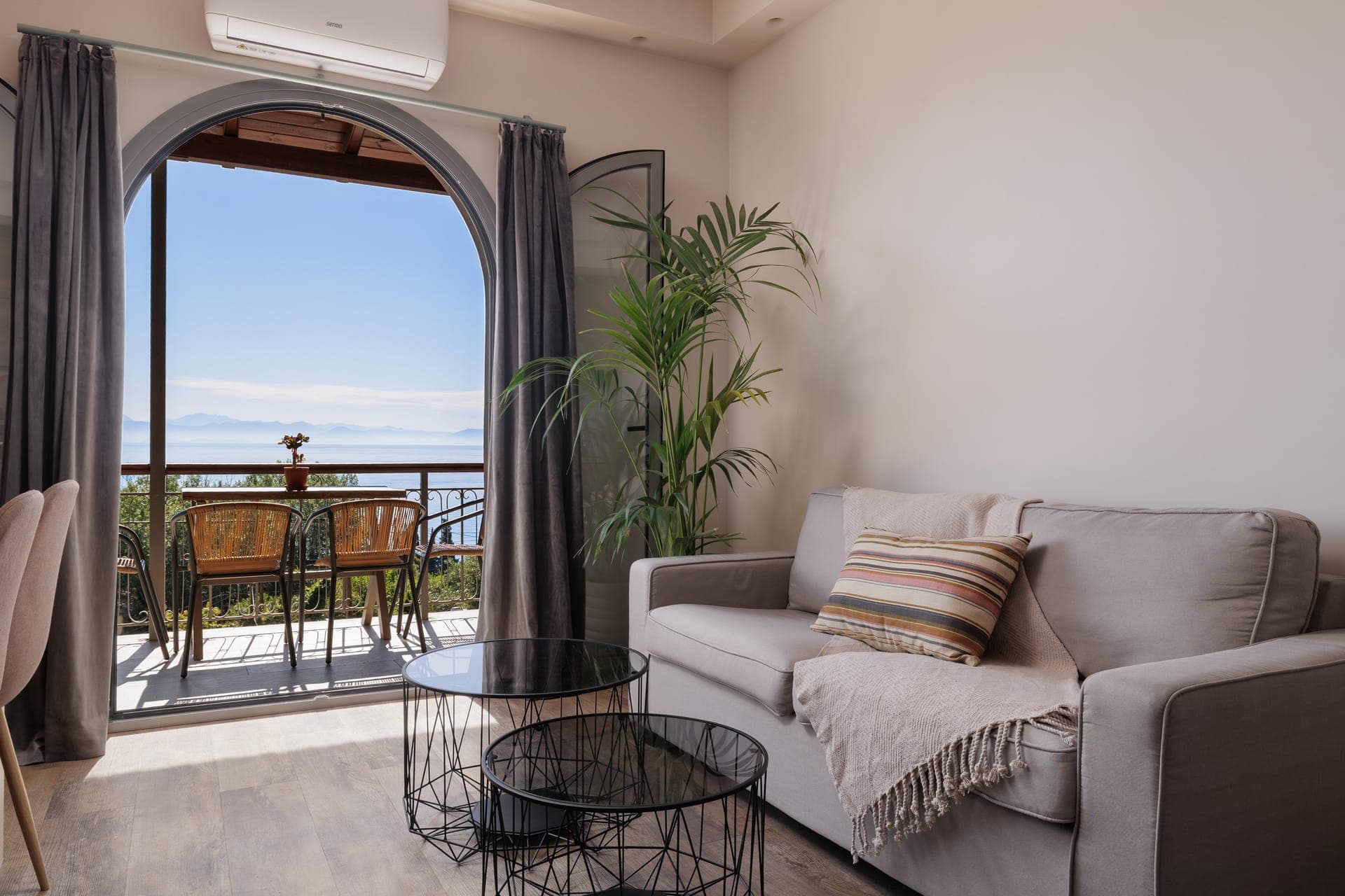 room-types-SUMMITESC-2BSV-0.jpg
