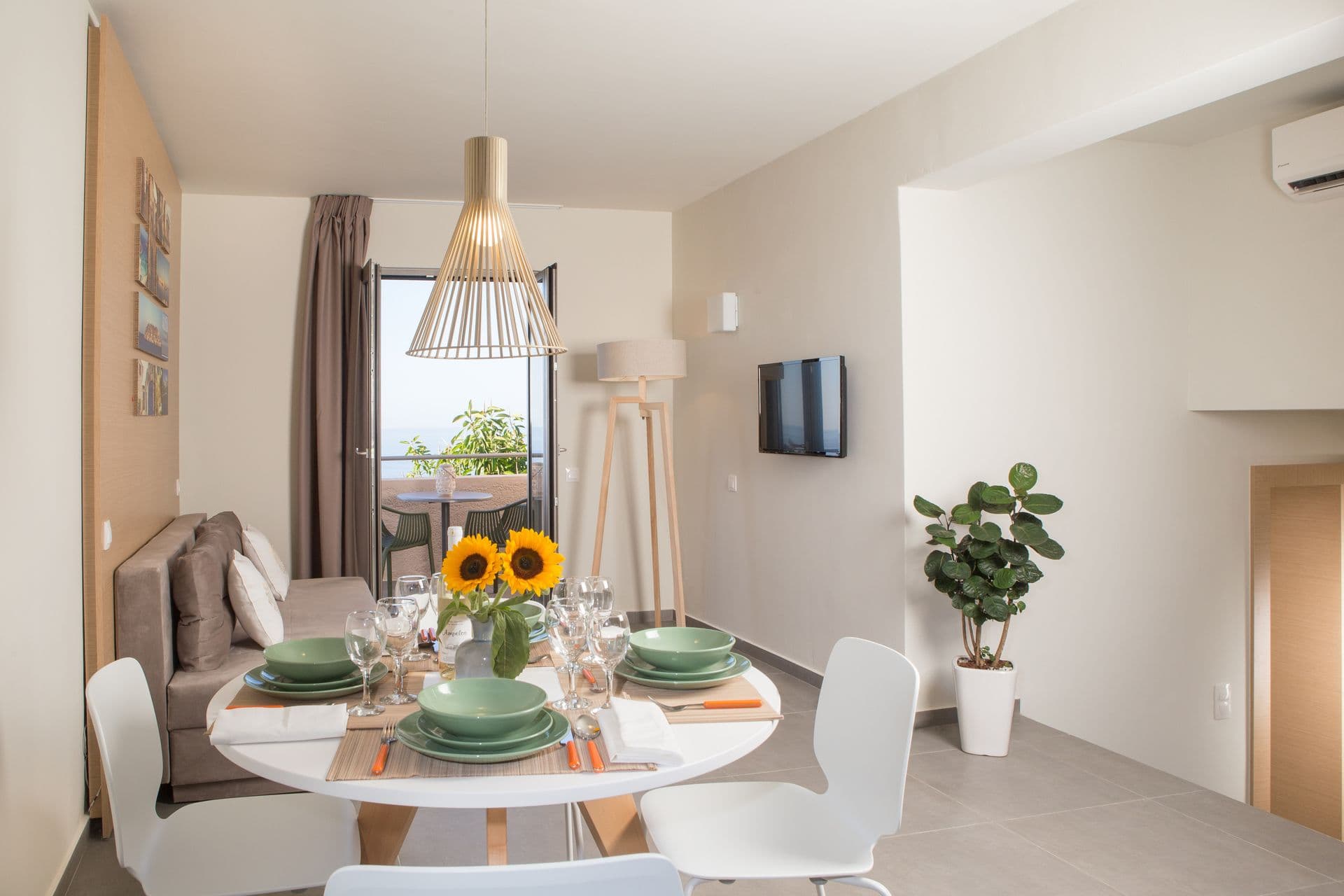 room-types-SUNDANCEA-BAYV-0.jpg