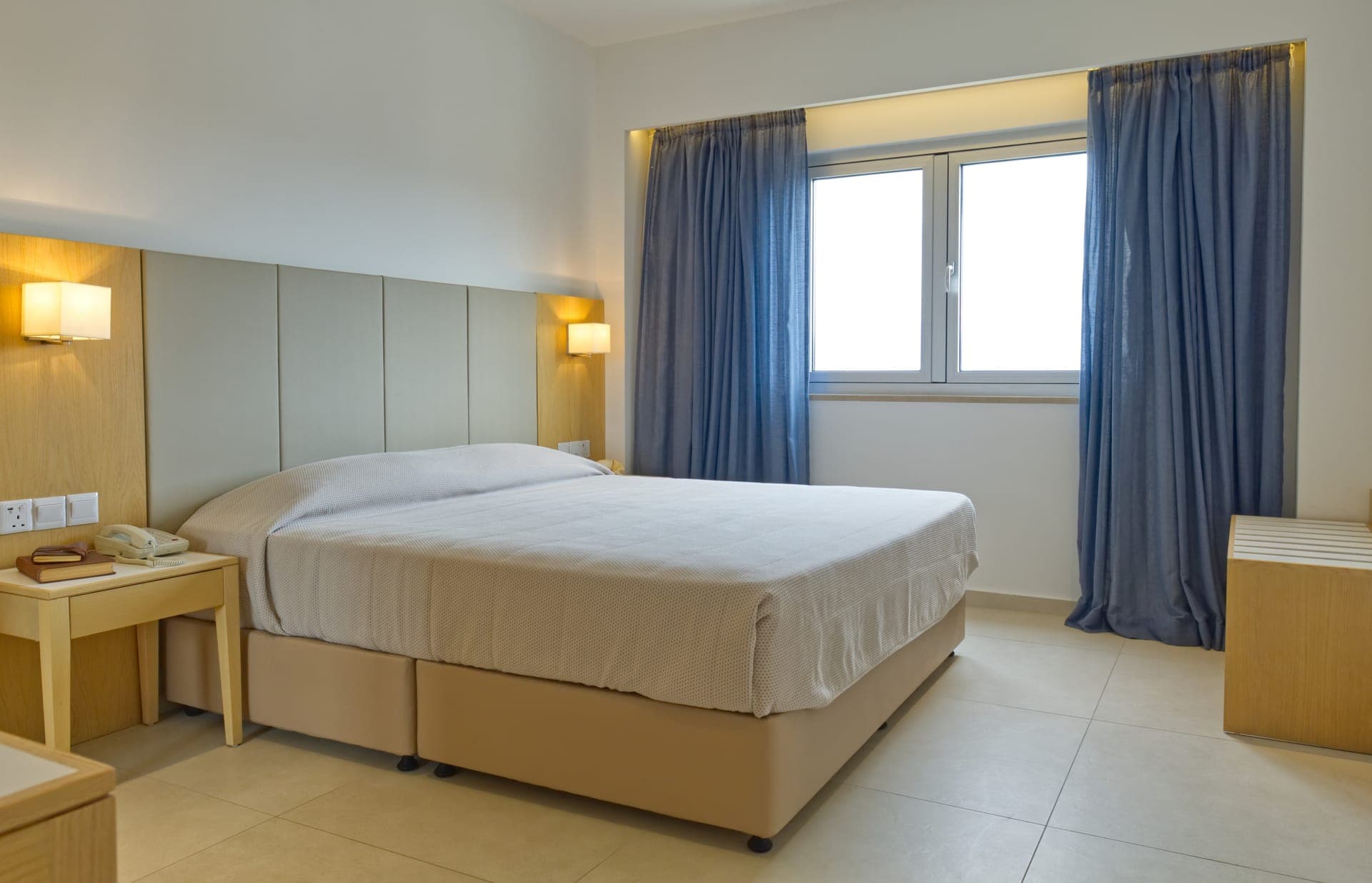 room-types-SUNOASIS-1BSSV-0.jpg