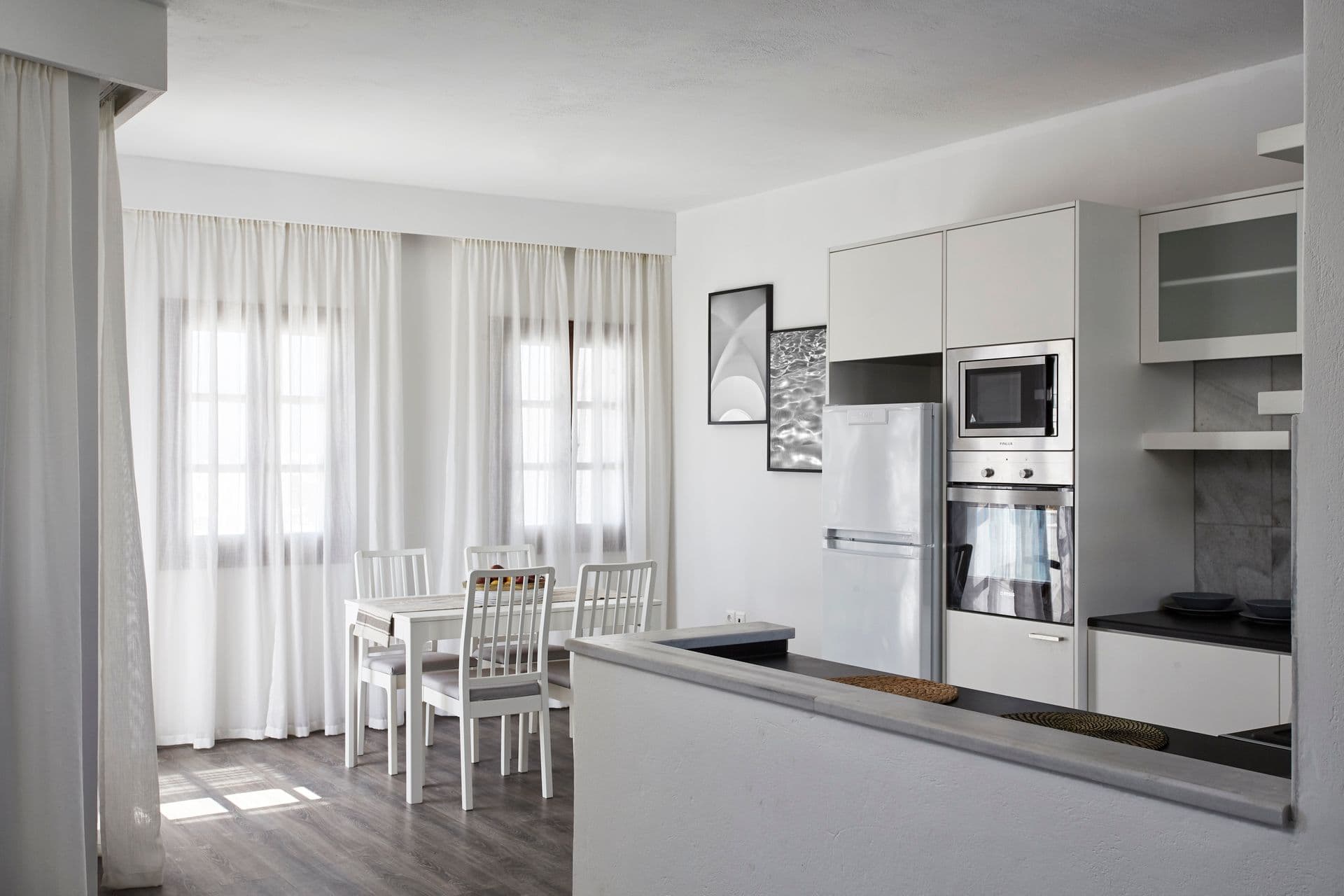room-types-SUNRISEP-SUNSVR-0.jpg