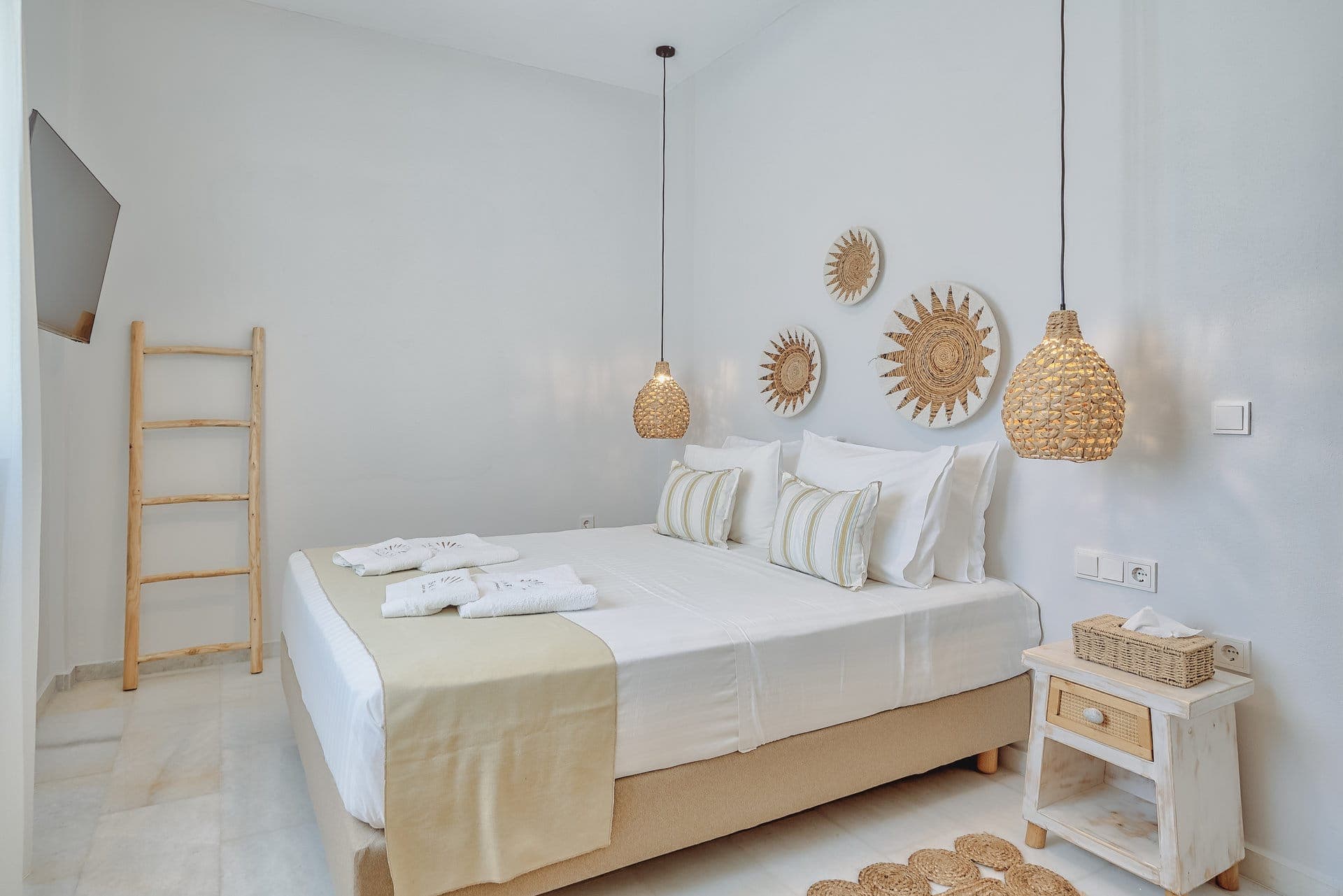 room-types-SUNRLXANTI-CAMELL-0.jpg