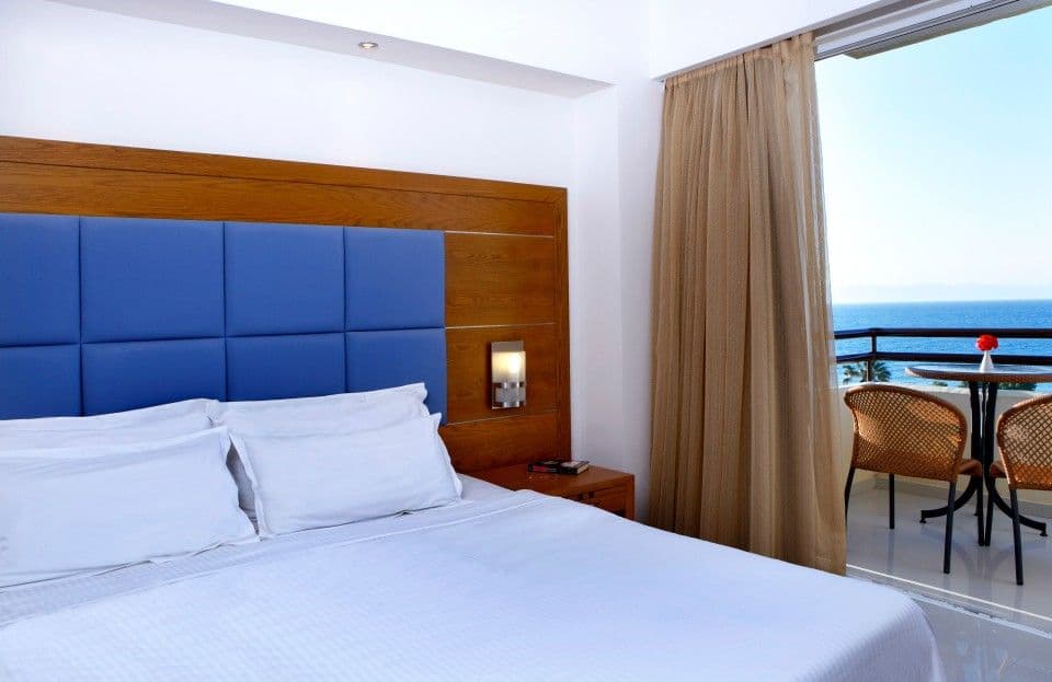 room-types-SUNSHINERH-FRS-0.jpg