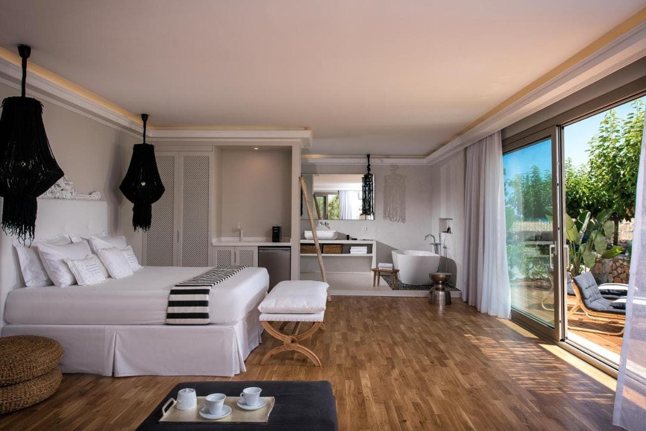 room-types-SUNVM-251631-0.jpg
