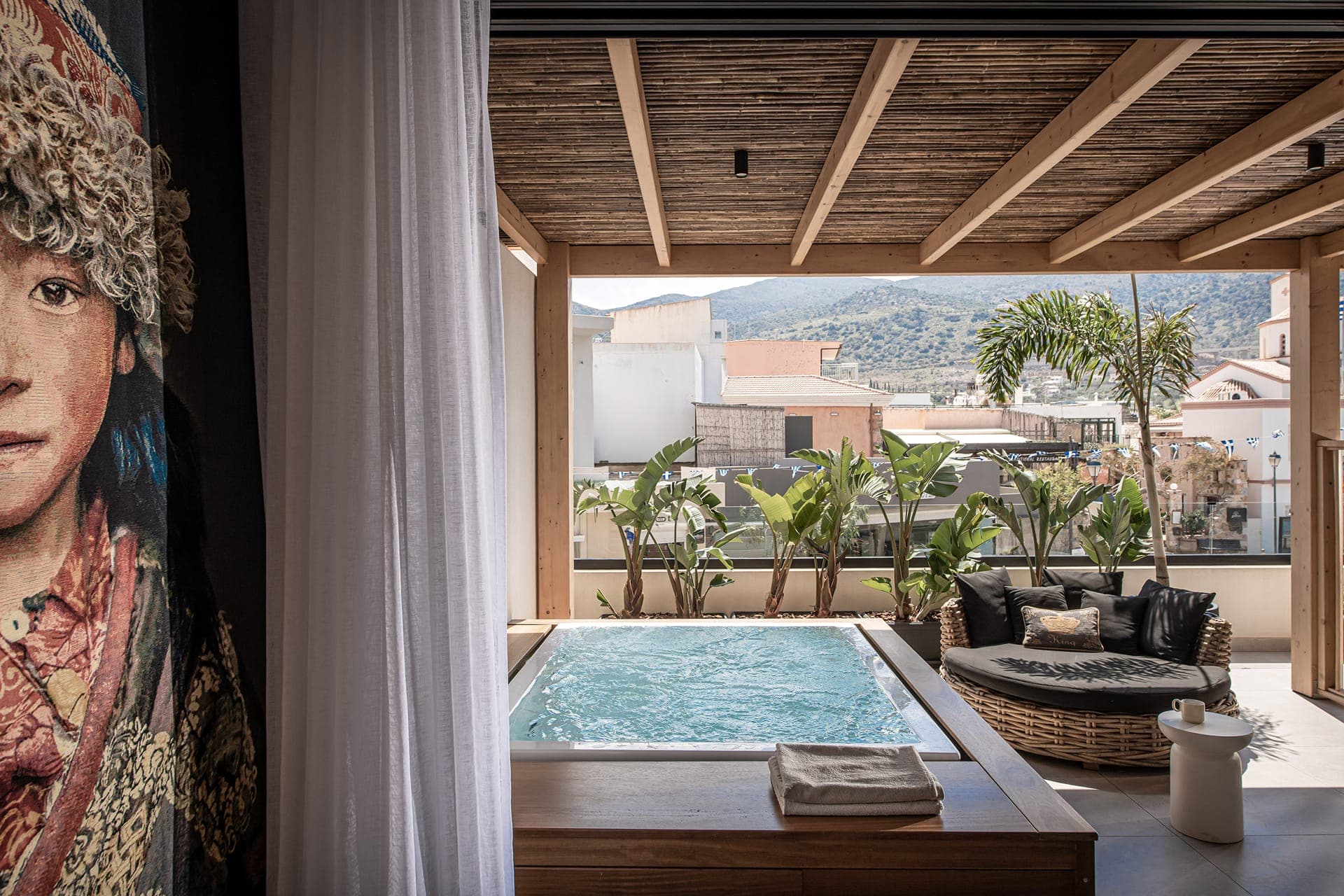 room-types-SUNVM-BALCON-0.jpg