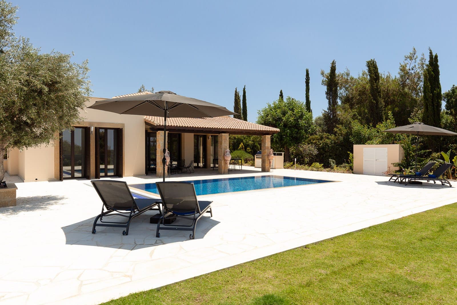 room-types-SUPVILLAS-0320-0.jpg